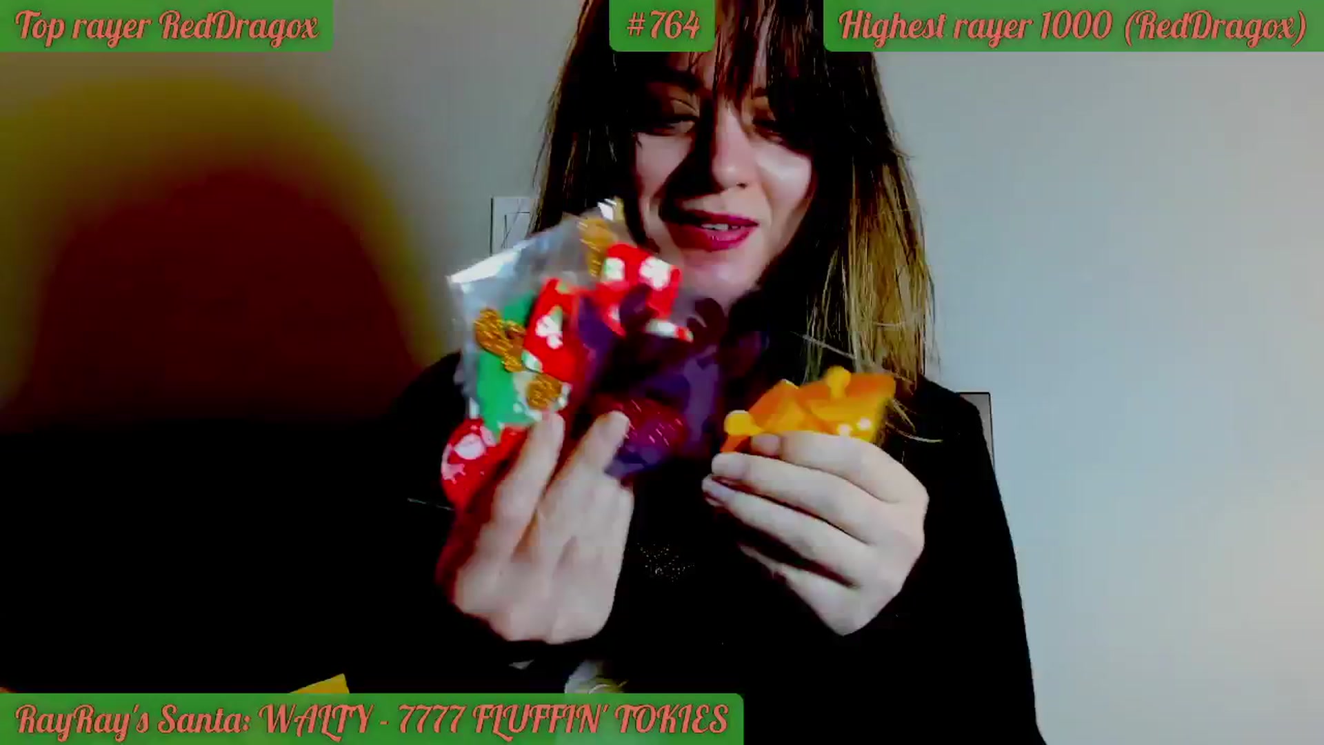 Gallery image thumbnail from FluffinRayRay's myfreecams stream on, 12/26/2024, 03:01 image 12 of 20