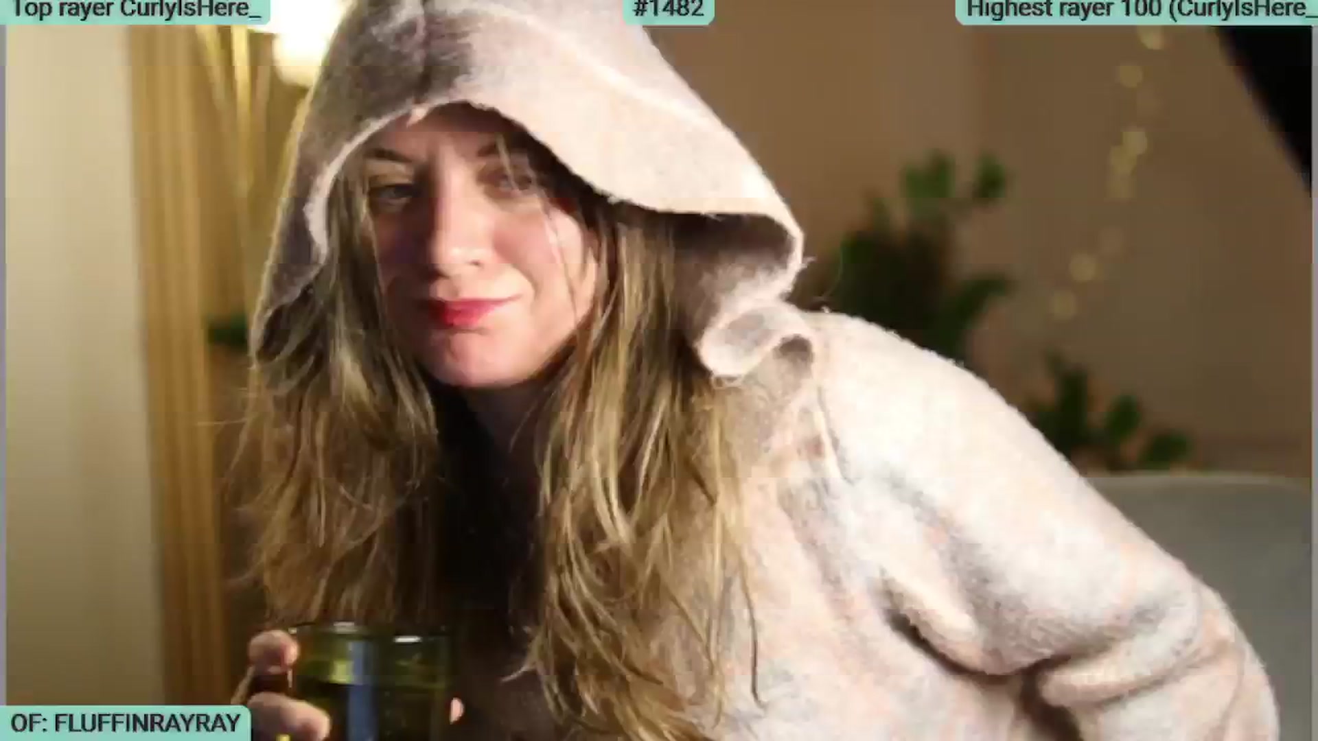 Gallery image thumbnail from FluffinRayRay's myfreecams stream on, 01/27/2025, 24:01 image 9 of 20
