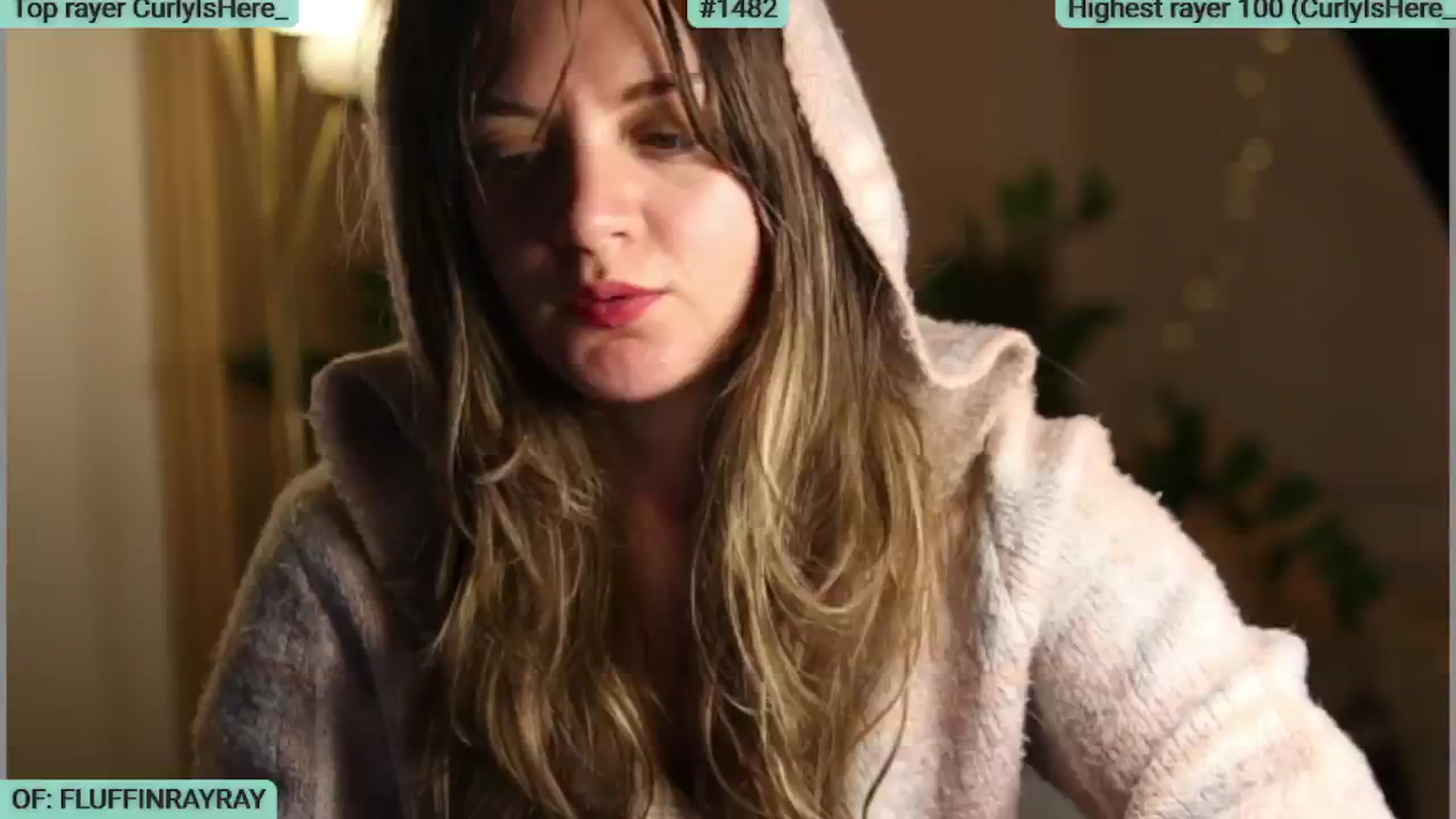 Gallery image thumbnail from FluffinRayRay's myfreecams stream on, 01/27/2025, 24:01 image 10 of 20