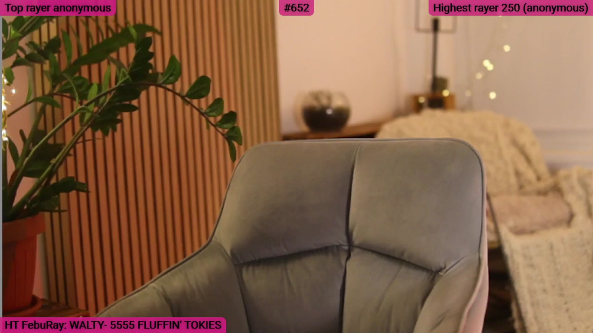 Gallery image thumbnail from FluffinRayRay's myfreecams stream on, 02/22/2025, 02:56 image 14 of 20