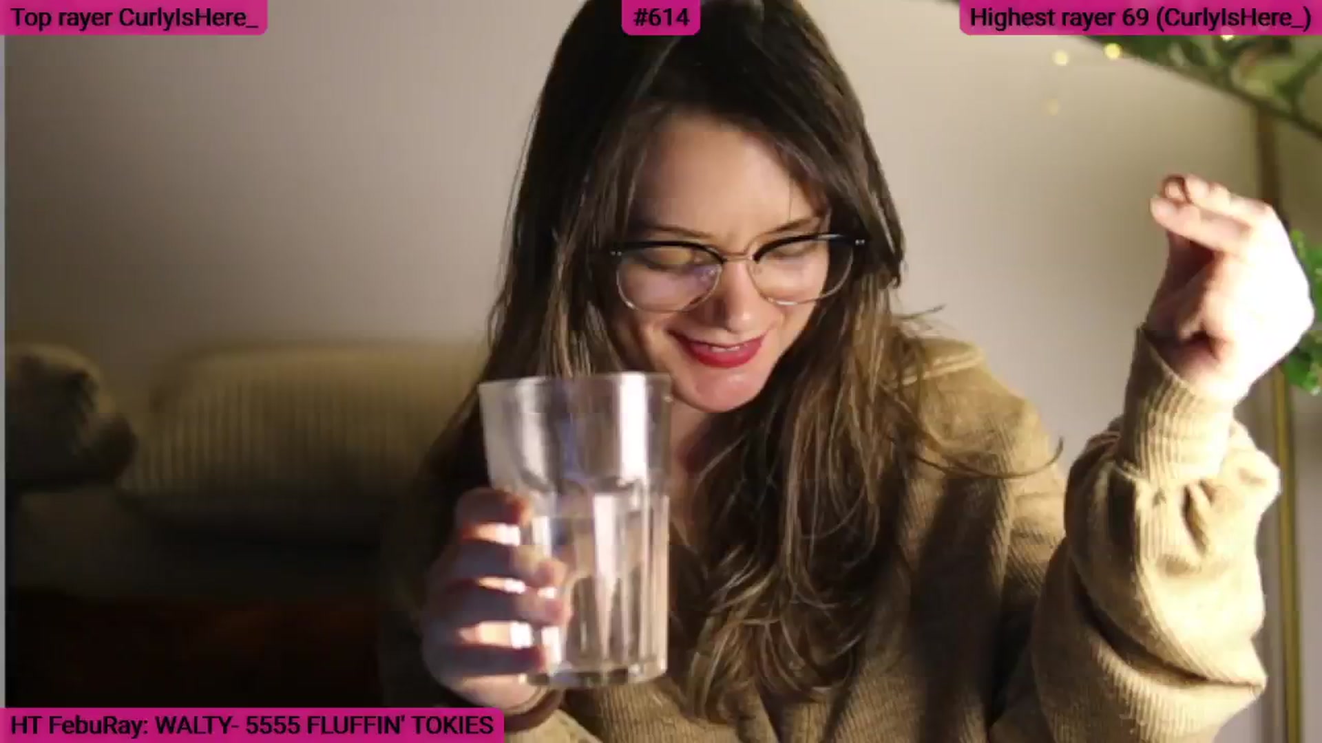 Gallery image thumbnail from FluffinRayRay's myfreecams stream on, 02/24/2025, 03:46 image 6 of 20
