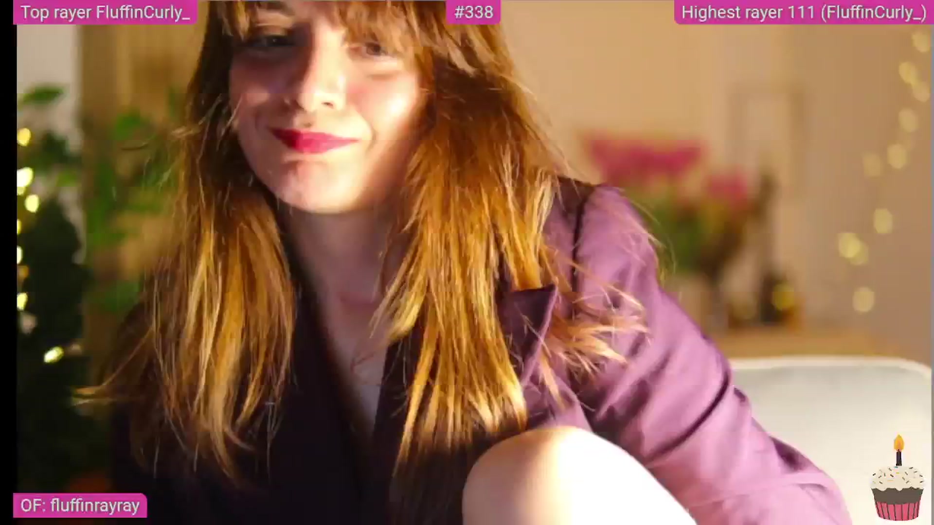 Gallery image thumbnail from FluffinRayRay's myfreecams stream on, 03/16/2025, 24:44 image 10 of 20