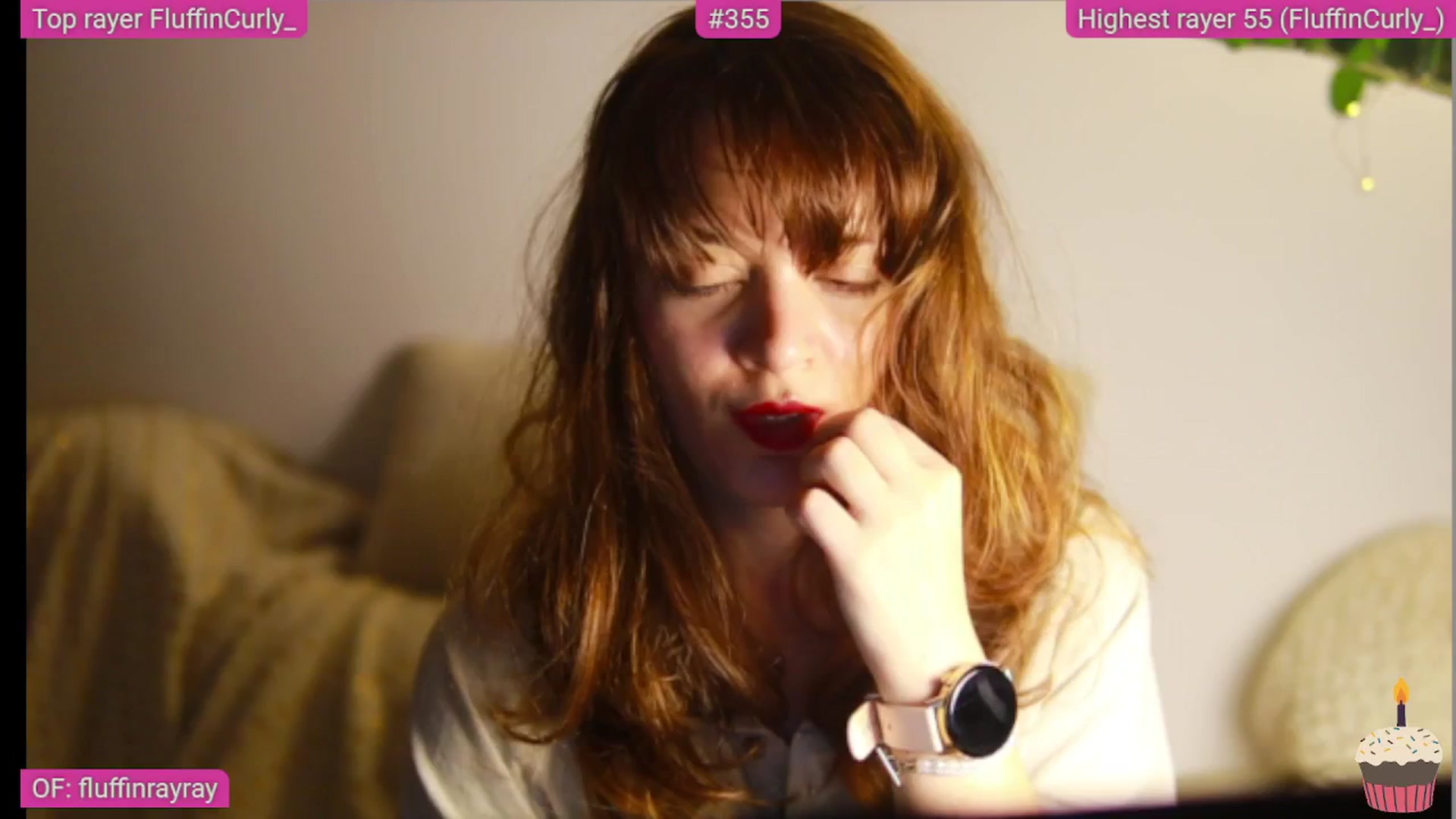 Gallery image thumbnail from FluffinRayRay's myfreecams stream on, 03/17/2025, 24:03 image 3 of 20