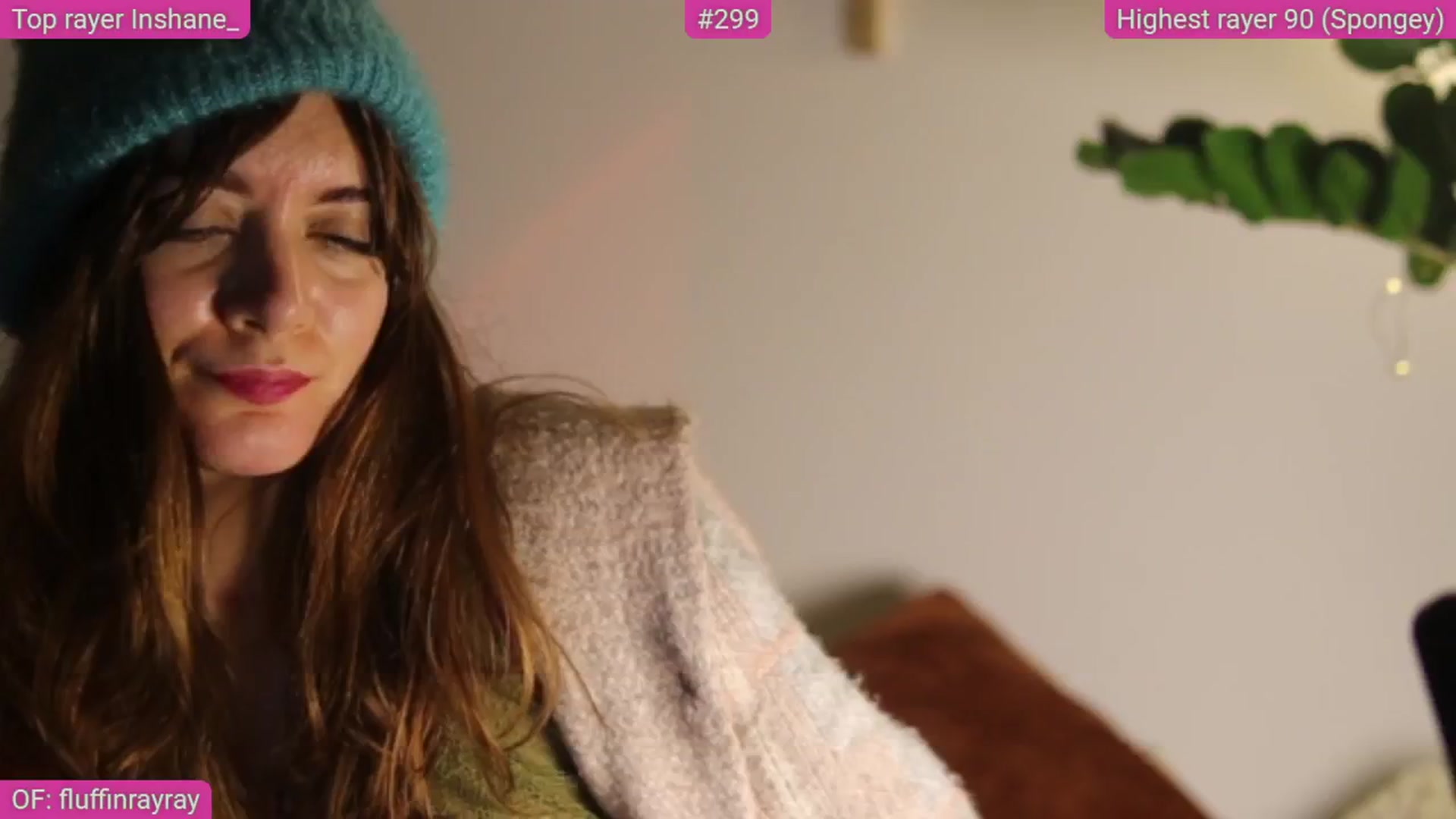 Gallery image thumbnail from FluffinRayRay's myfreecams stream on, 03/18/2025, 01:41 image 16 of 20