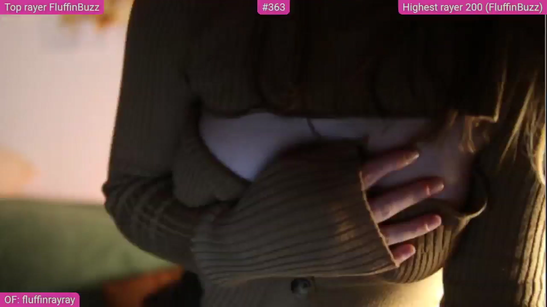 Gallery image thumbnail from FluffinRayRay's myfreecams stream on, 03/26/2025, 03:12 image 3 of 20