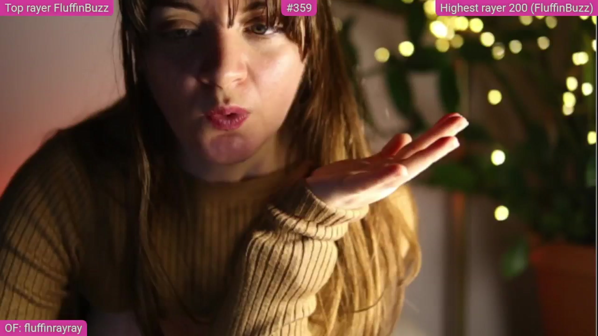 Gallery image thumbnail from FluffinRayRay's myfreecams stream on, 03/26/2025, 03:12 image 11 of 20