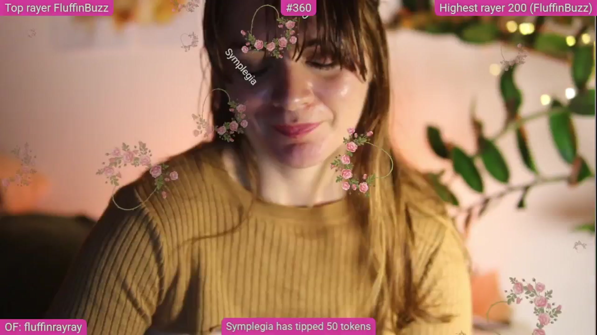 Gallery image thumbnail from FluffinRayRay's myfreecams stream on, 03/26/2025, 03:12 image 8 of 20