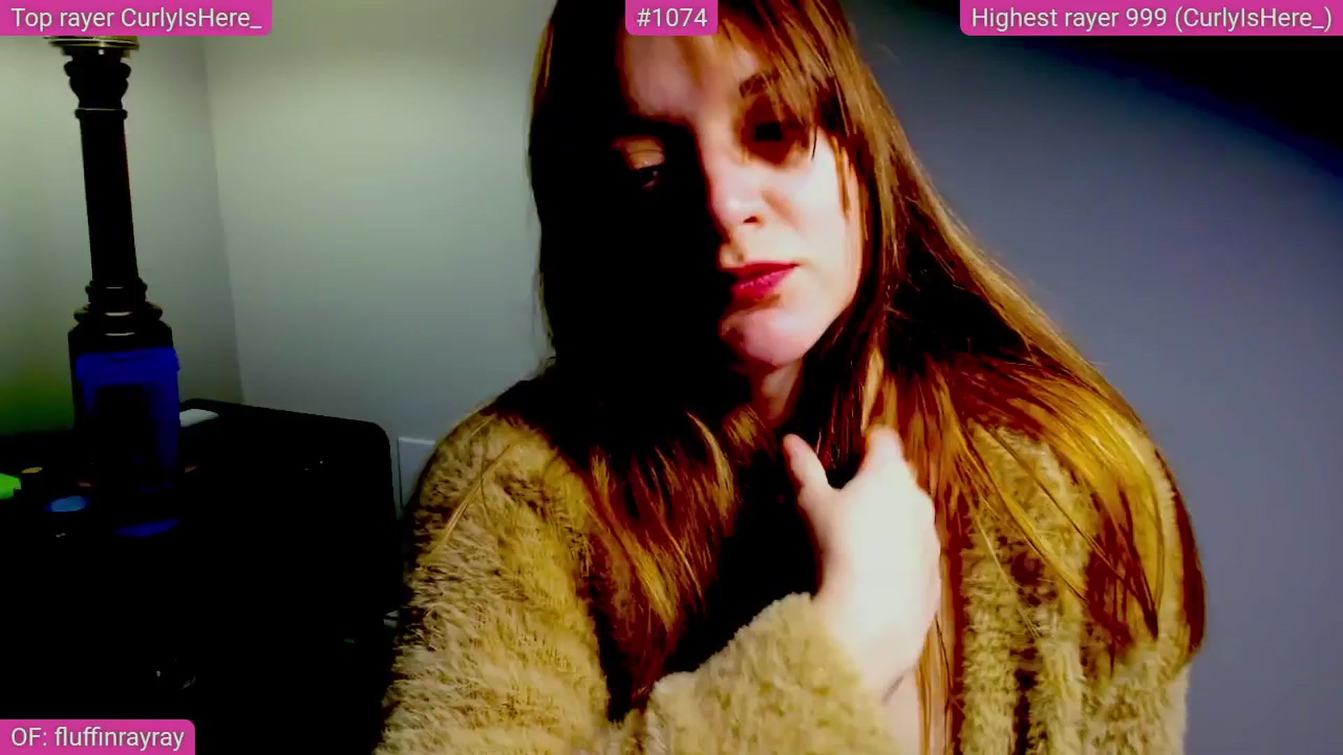 Gallery image thumbnail from FluffinRayRay's myfreecams stream on, 04/17/2025, 24:01 image 13 of 20