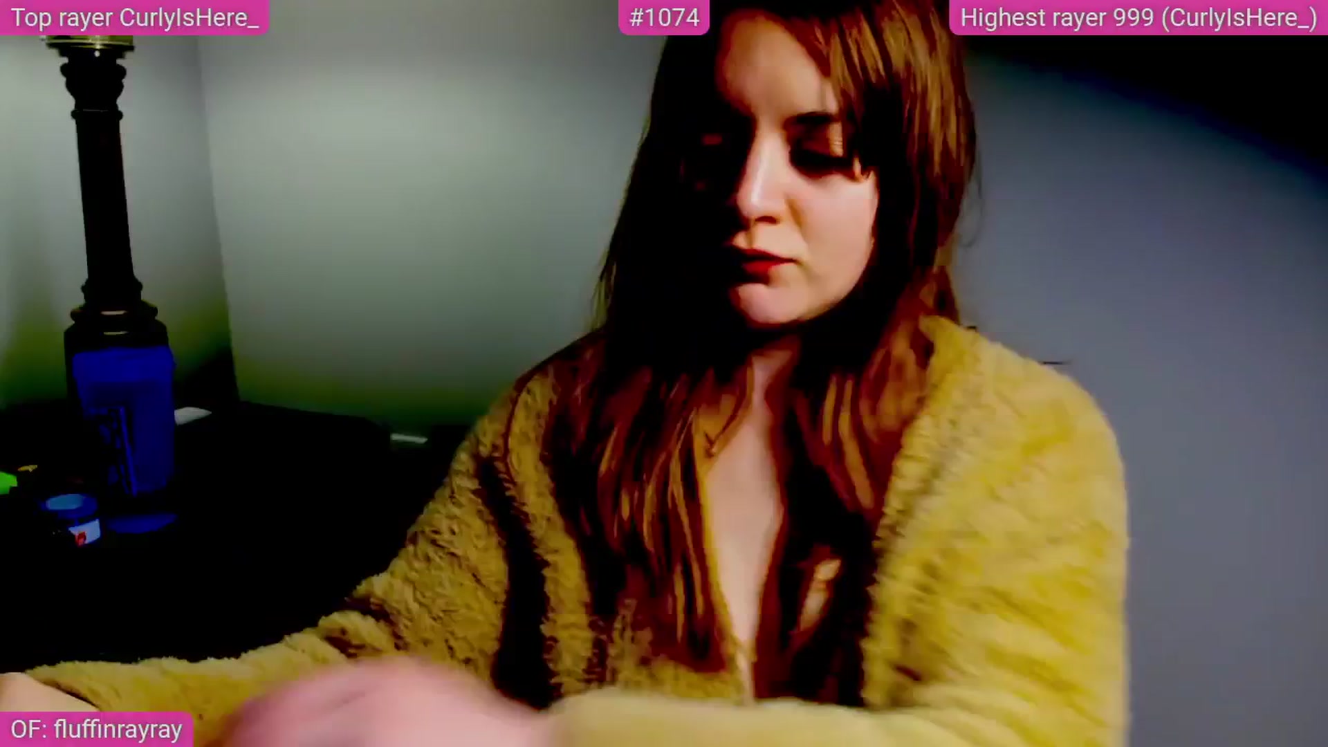 Gallery image thumbnail from FluffinRayRay's myfreecams stream on, 04/17/2025, 24:01 image 17 of 20