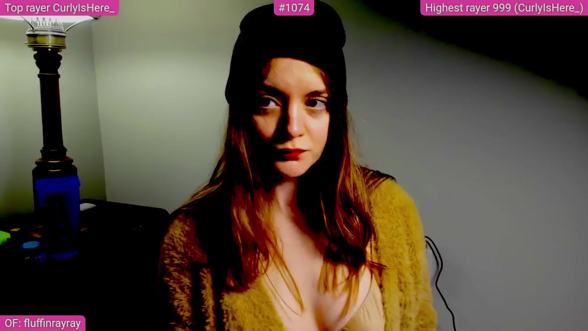 Gallery image thumbnail from FluffinRayRay's myfreecams stream on, 04/17/2025, 24:01 image 8 of 20