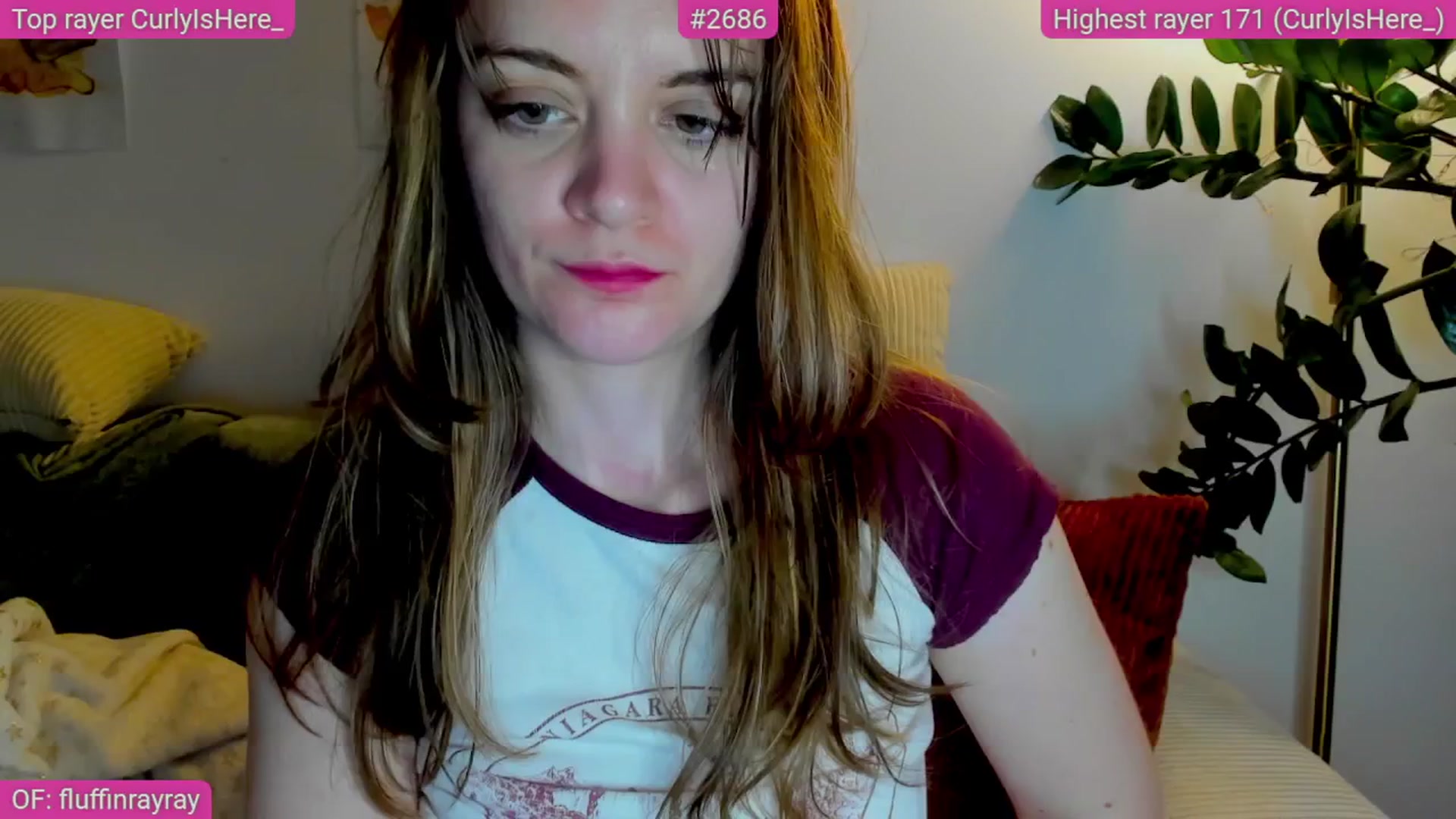 Gallery image thumbnail from FluffinRayRay's myfreecams stream on, 05/15/2025, 24:36 image 12 of 20