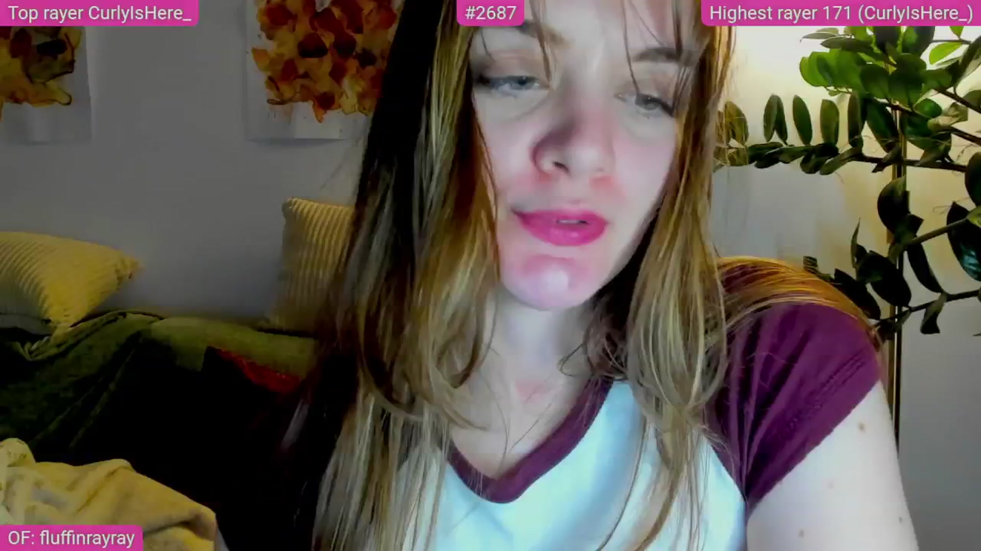 Gallery image thumbnail from FluffinRayRay's myfreecams stream on, 05/15/2025, 24:36 image 19 of 20