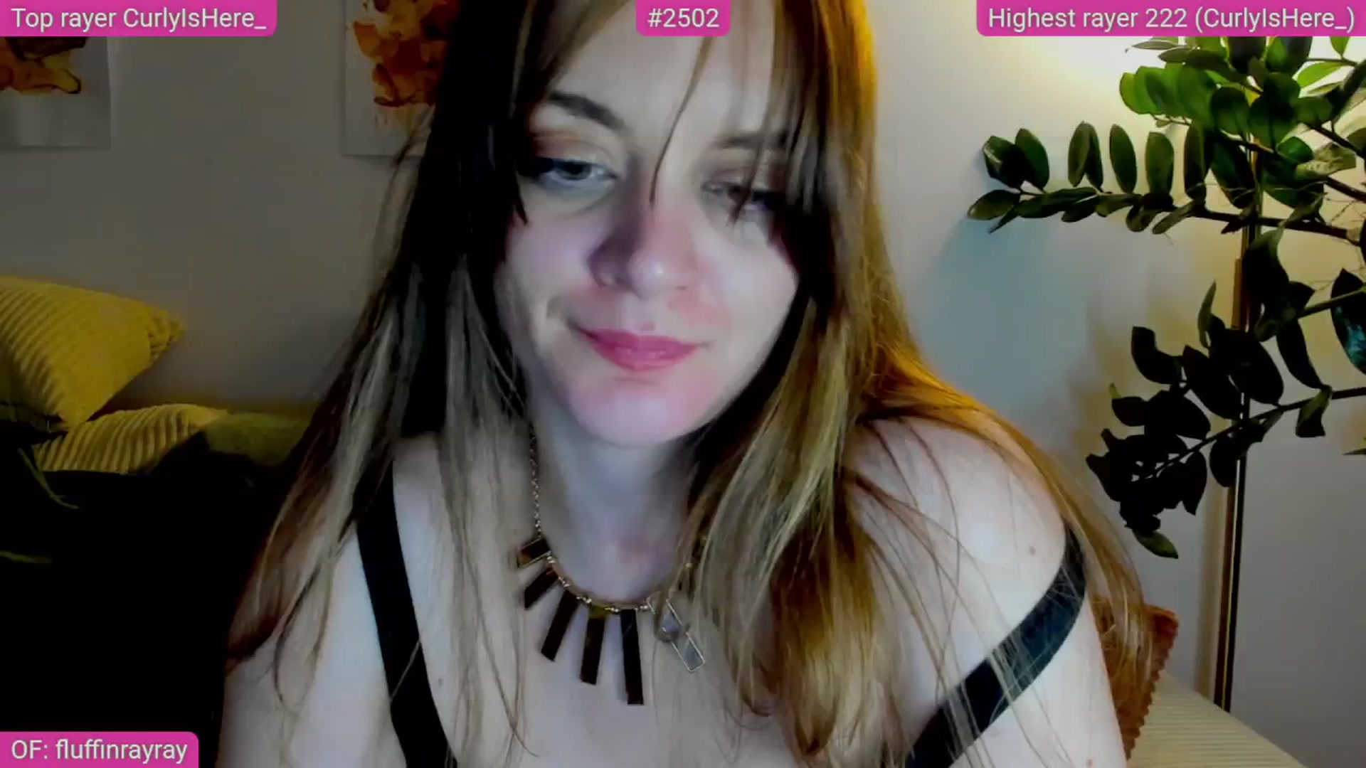 Gallery image thumbnail from FluffinRayRay's myfreecams stream on, 05/17/2025, 01:50 image 4 of 20