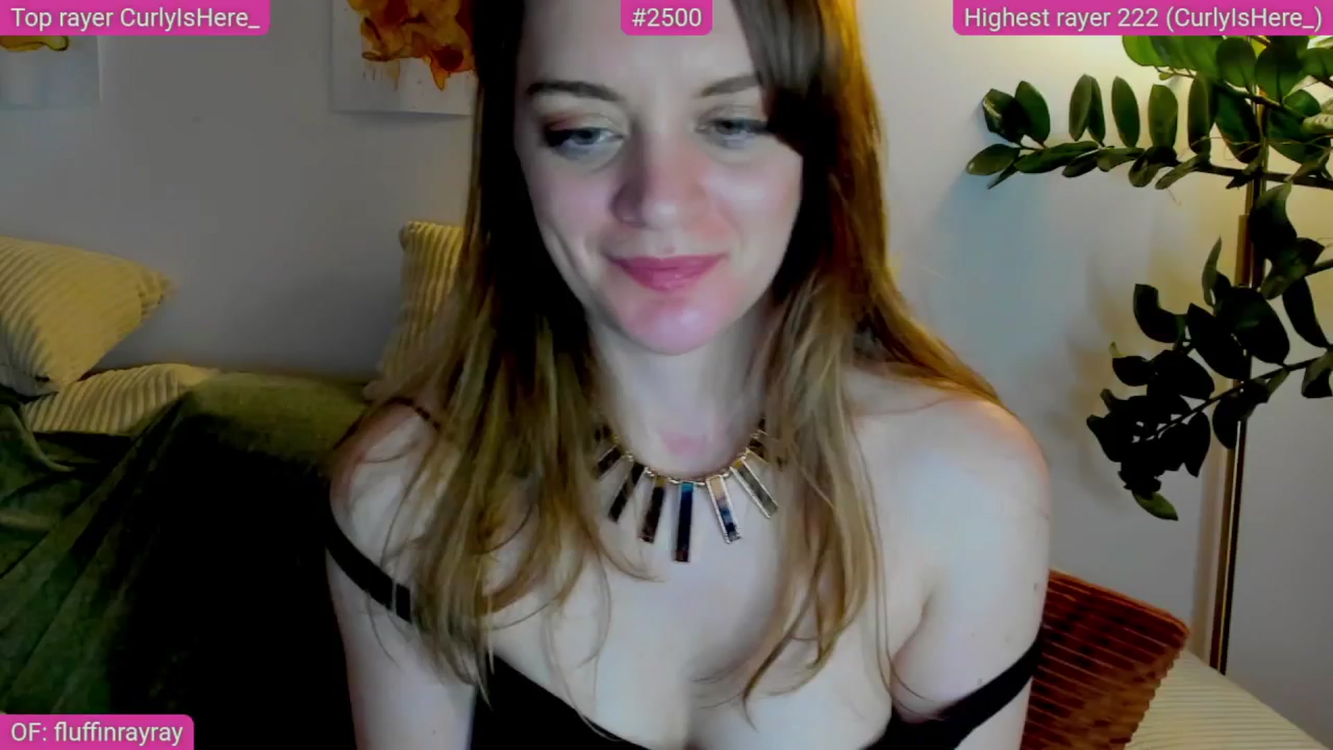 Gallery image thumbnail from FluffinRayRay's myfreecams stream on, 05/17/2025, 01:50 image 10 of 20