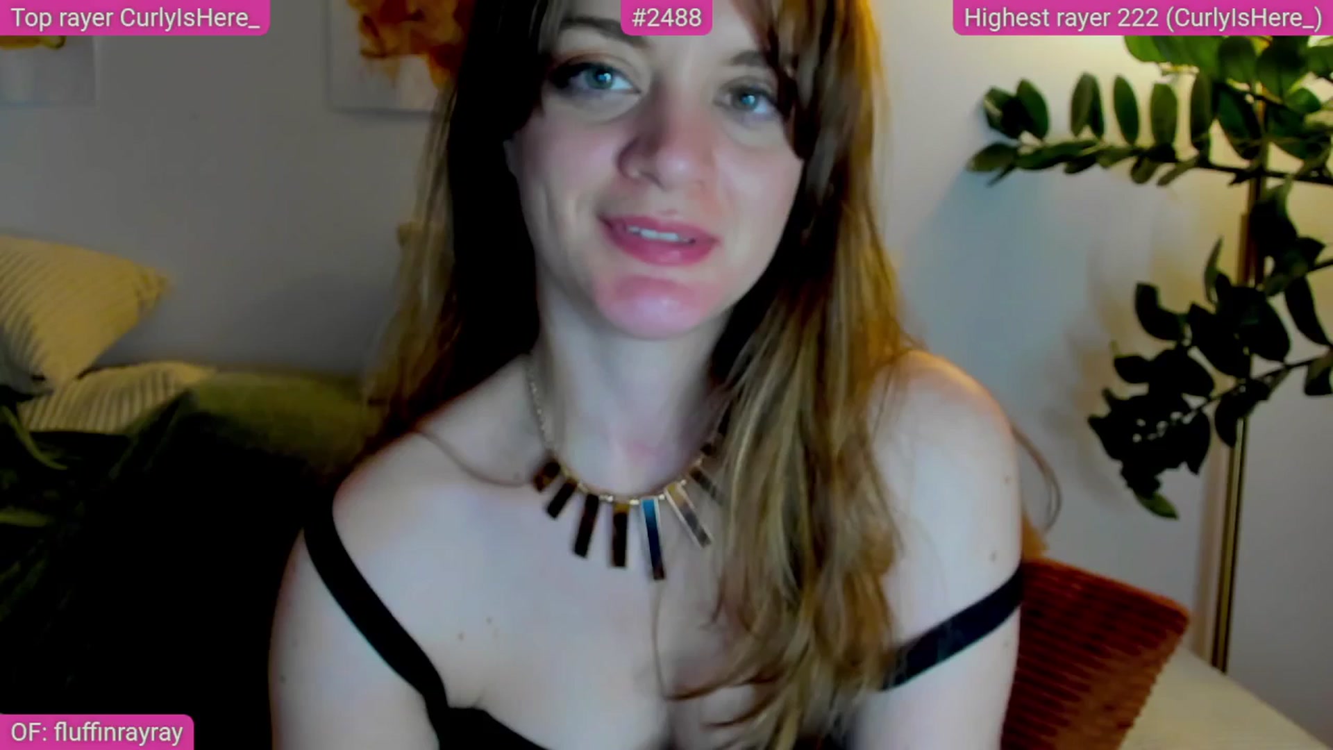 Gallery image thumbnail from FluffinRayRay's myfreecams stream on, 05/17/2025, 01:50 image 12 of 20
