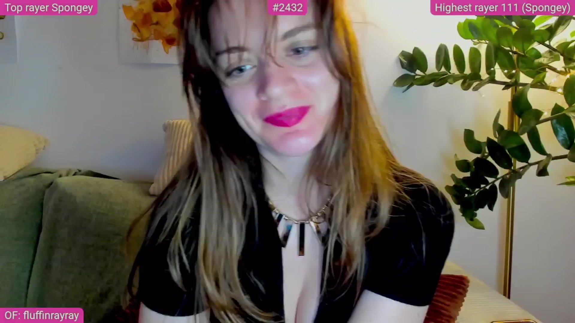 Gallery image thumbnail from FluffinRayRay's myfreecams stream on, 05/18/2025, 02:06 image 13 of 20