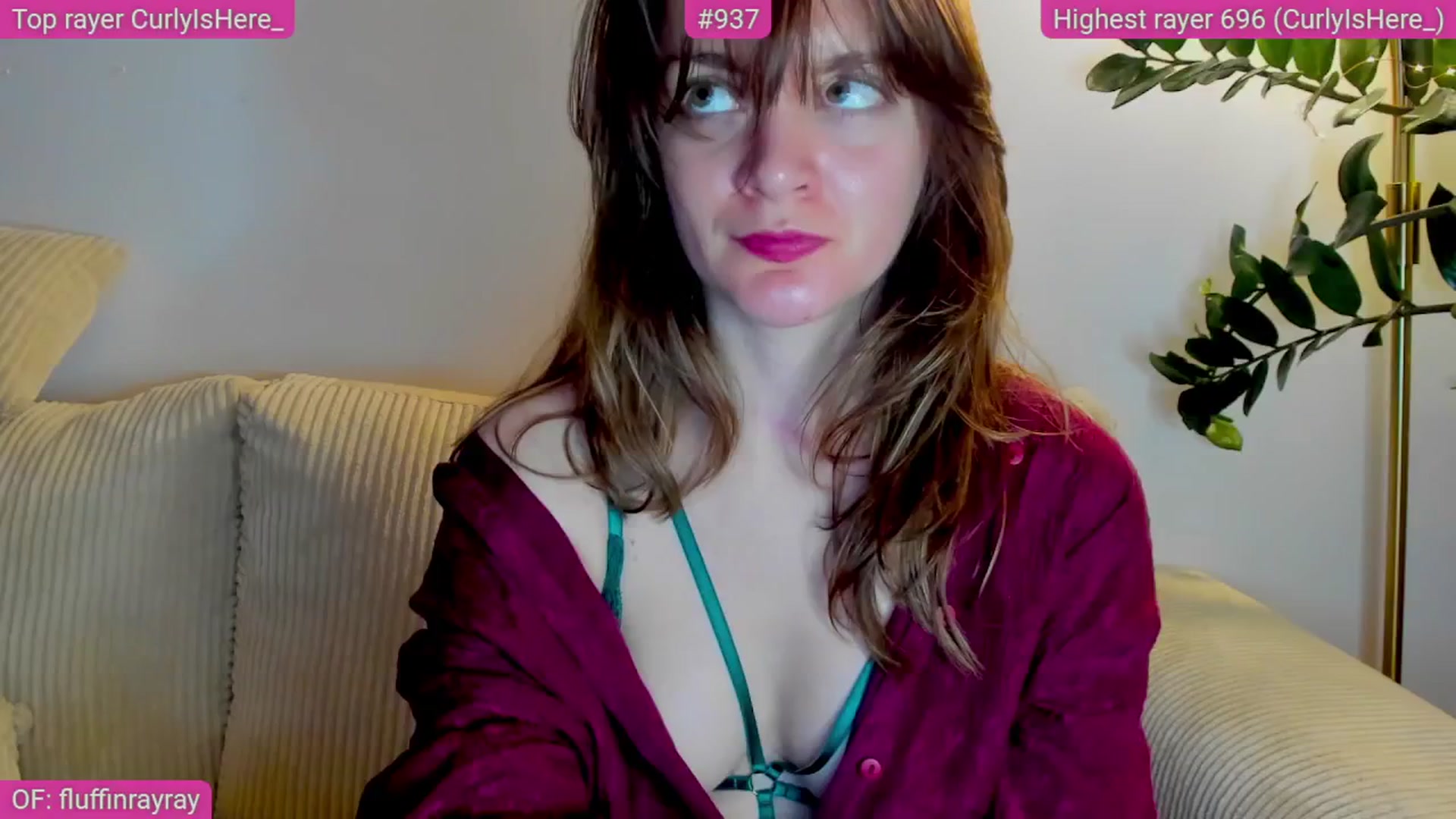 Gallery image thumbnail from FluffinRayRay's myfreecams stream on, 05/29/2025, 24:03 image 11 of 20