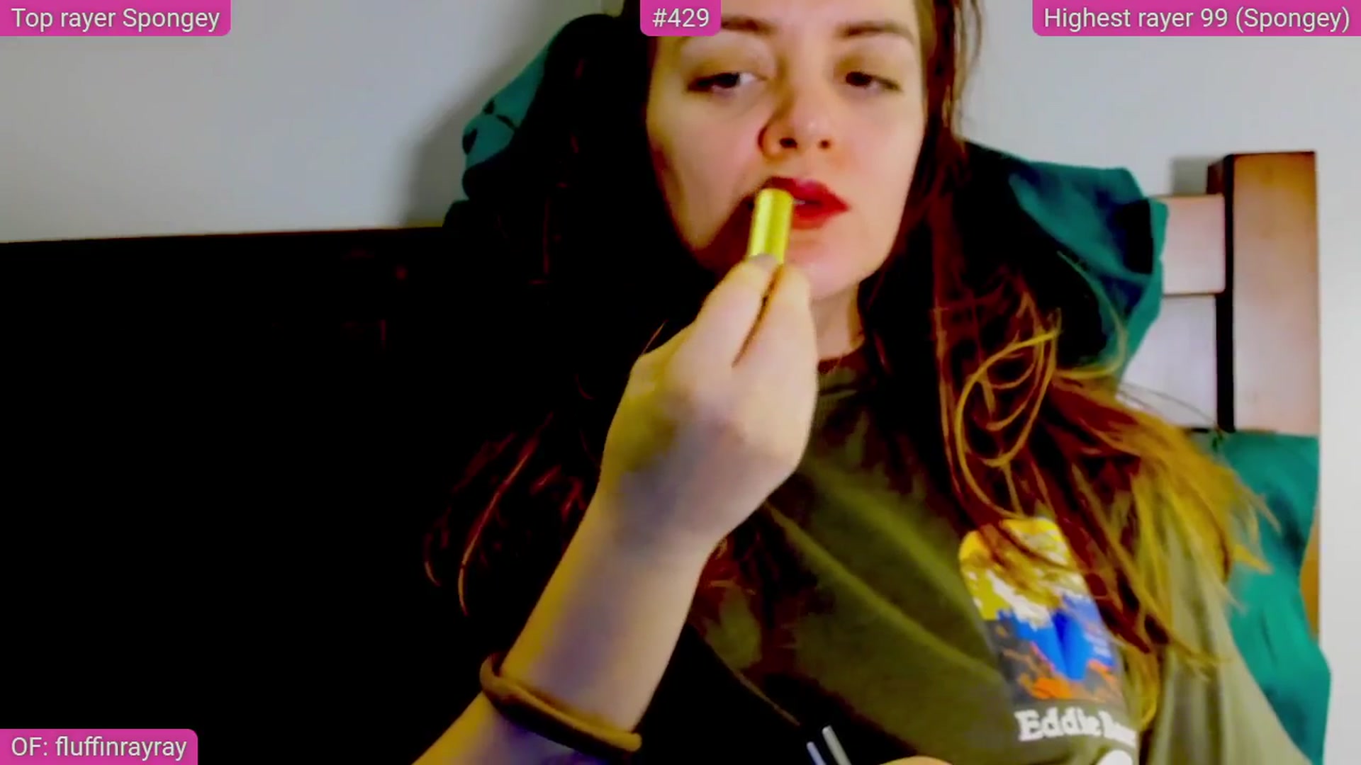 Gallery image thumbnail from FluffinRayRay's myfreecams stream on, 07/31/2025, 24:25 image 18 of 20