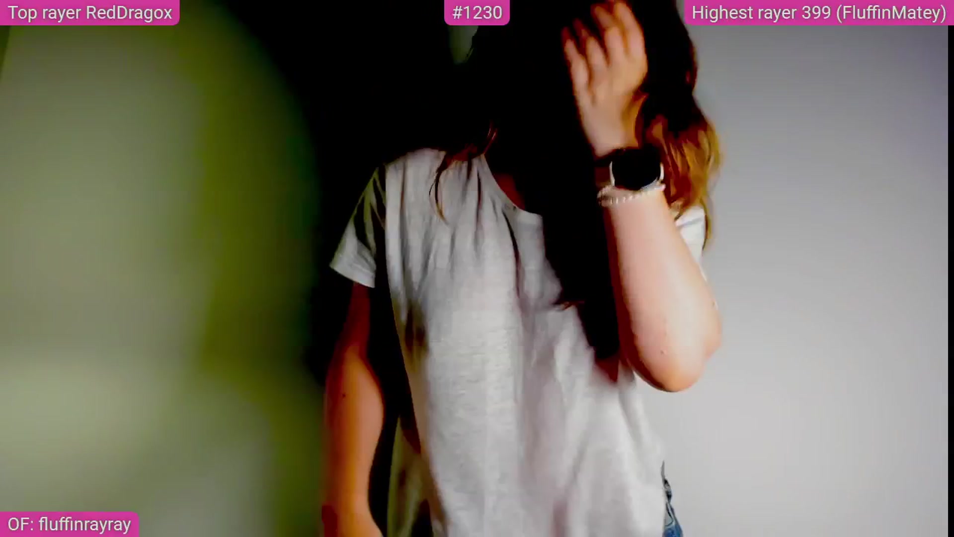 Gallery image thumbnail from FluffinRayRay's myfreecams stream on, 08/18/2025, 01:14 image 17 of 20