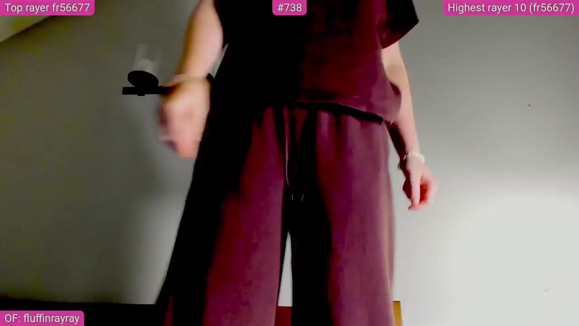 Gallery image thumbnail from FluffinRayRay's myfreecams stream on, 09/19/2025, 24:01 image 3 of 20