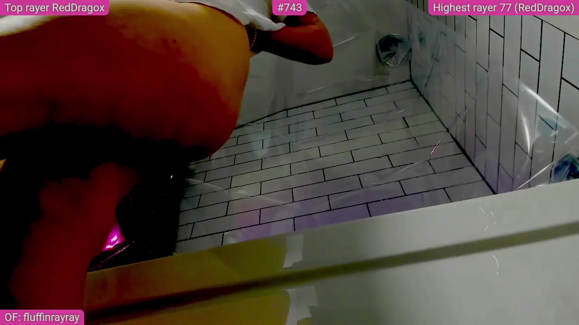 Gallery image thumbnail from FluffinRayRay's myfreecams stream on, 09/20/2025, 24:18 image 13 of 20