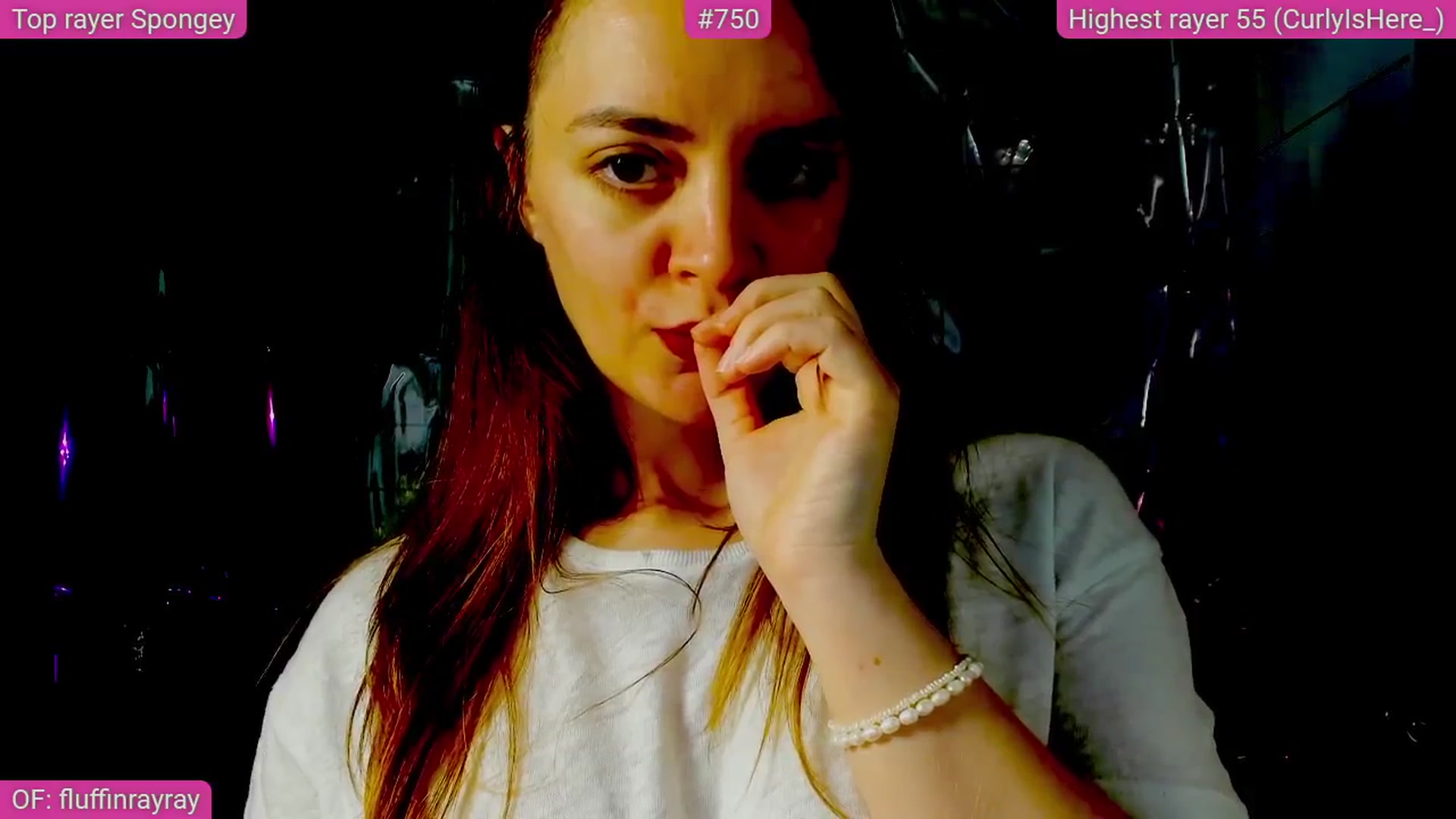 Gallery image thumbnail from FluffinRayRay's myfreecams stream on, 09/20/2025, 24:18 image 6 of 20