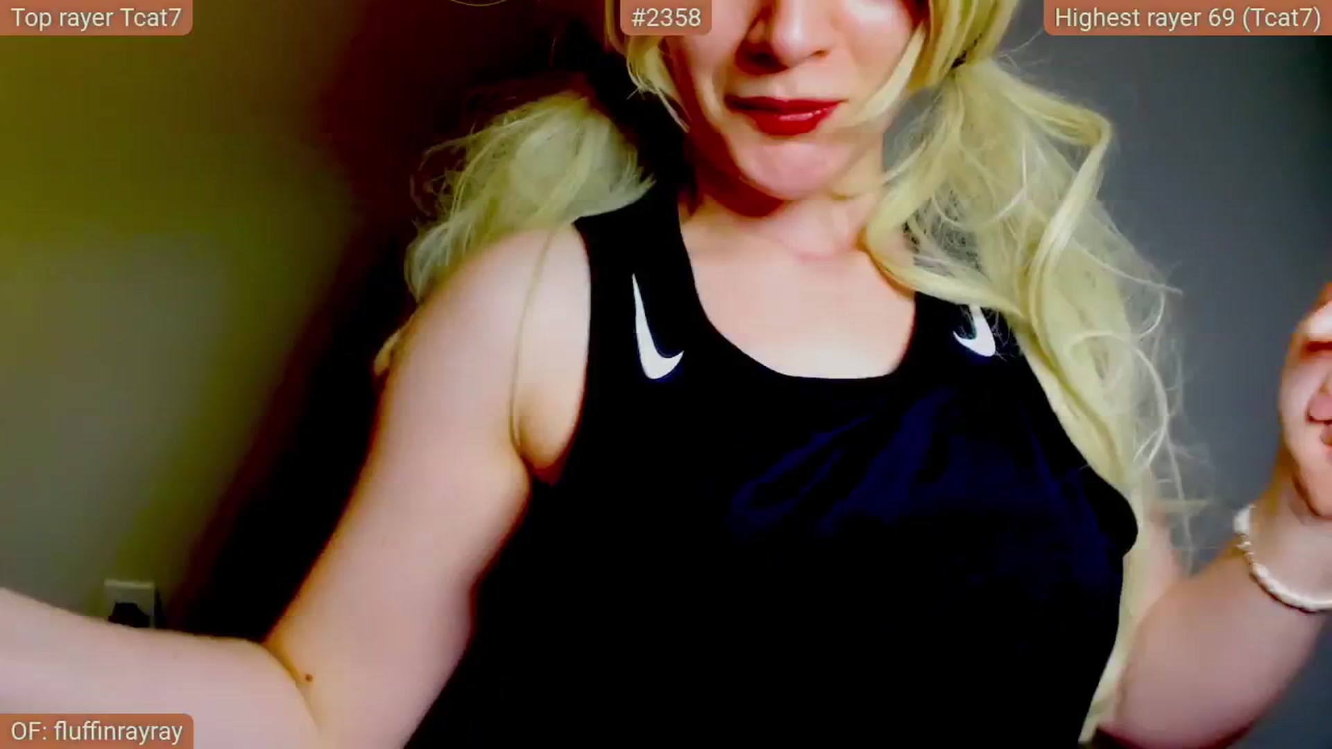 Gallery image thumbnail from FluffinRayRay's myfreecams stream on, 10/02/2025, 24:01 image 17 of 20