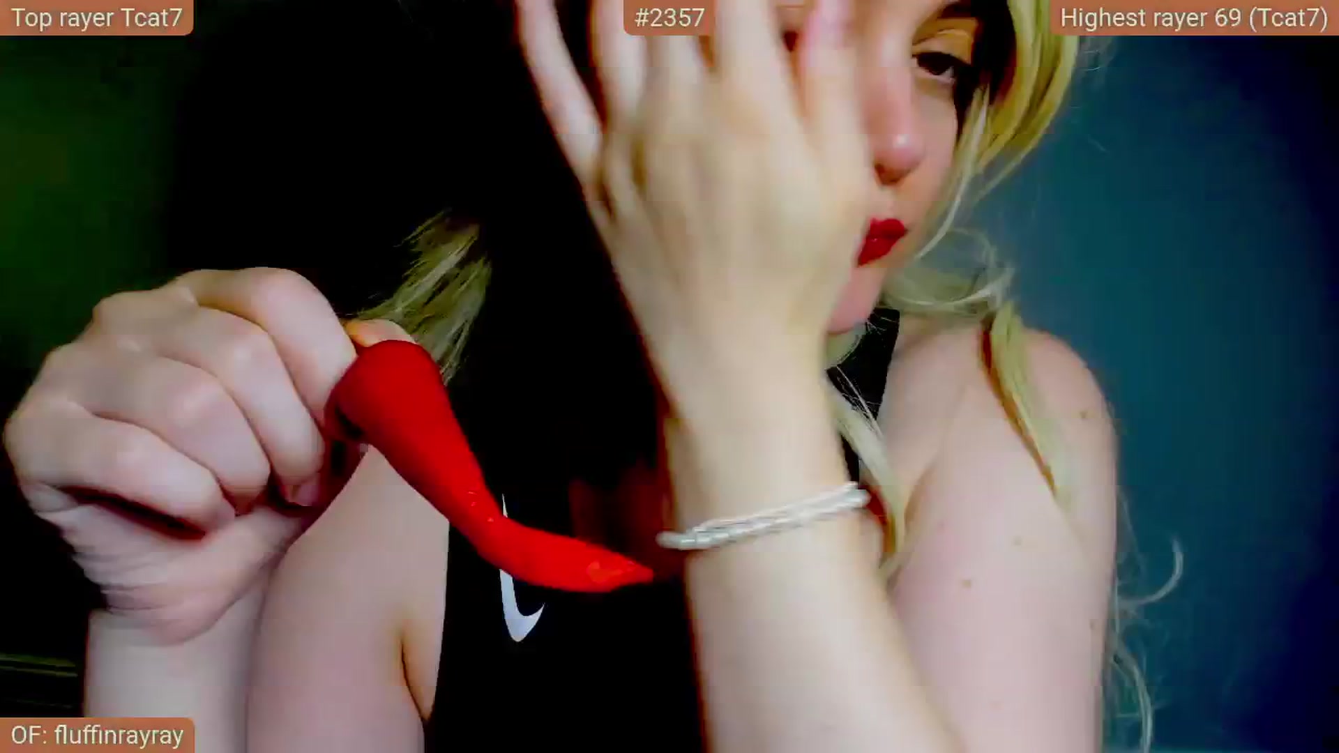 Gallery image thumbnail from FluffinRayRay's myfreecams stream on, 10/02/2025, 24:01 image 15 of 20