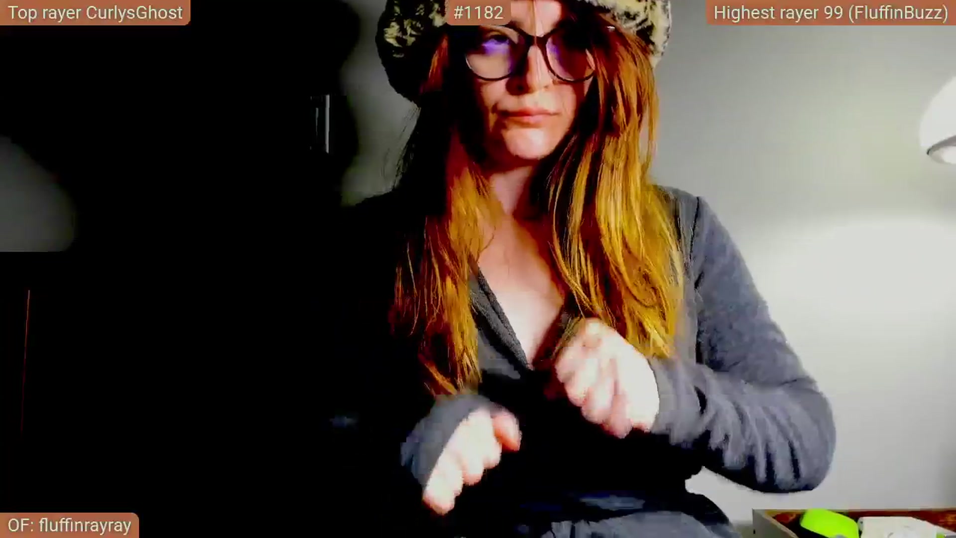 Gallery image thumbnail from FluffinRayRay's myfreecams stream on, 10/23/2025, 01:41 image 11 of 20