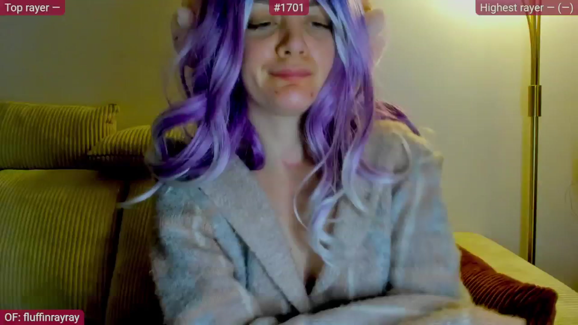 Gallery image thumbnail from FluffinRayRay's myfreecams stream on, 12/17/2025, 24:36 image 7 of 20