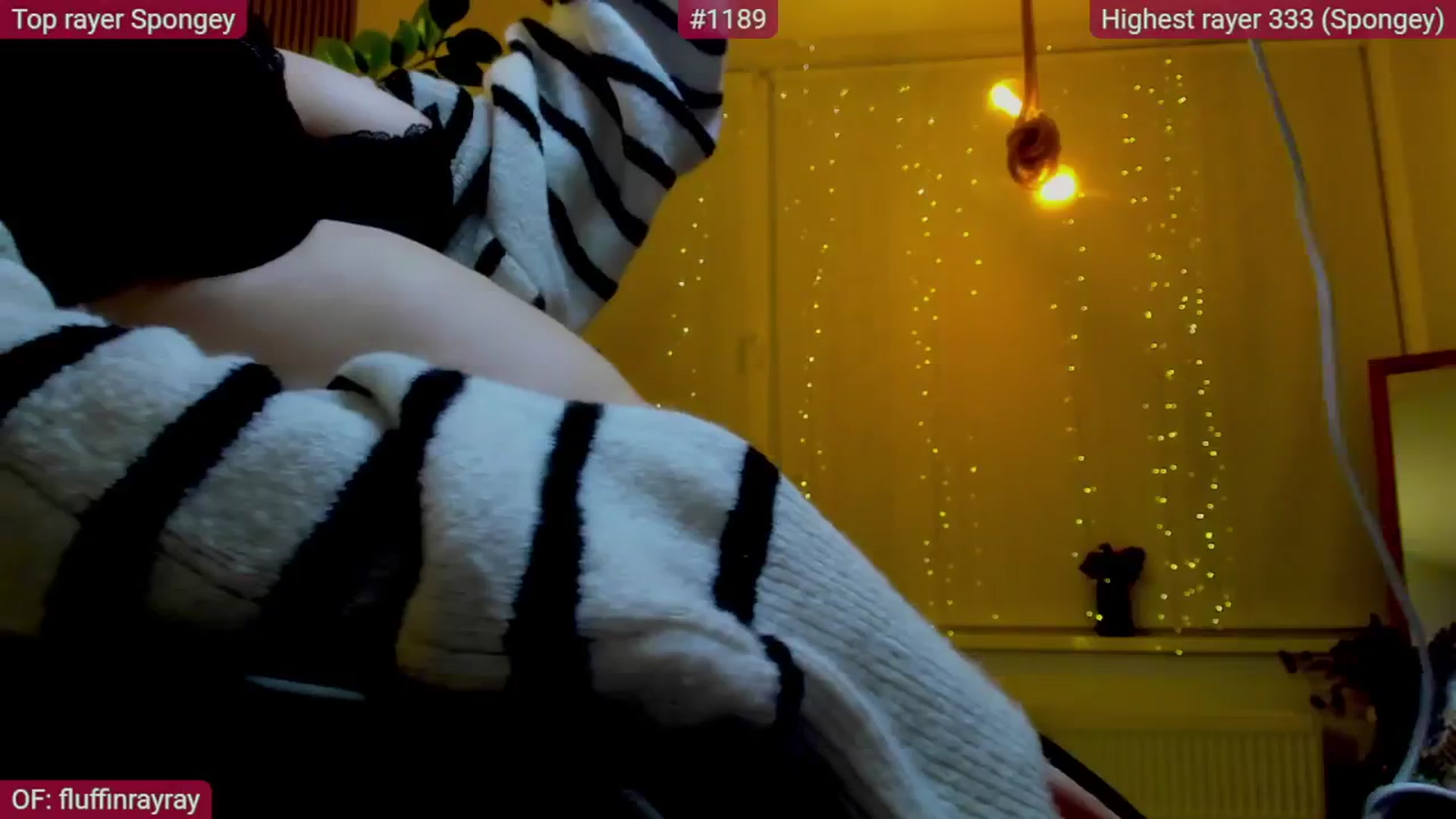 Gallery image thumbnail from FluffinRayRay's myfreecams stream on, 12/29/2025, 03:06 image 11 of 20