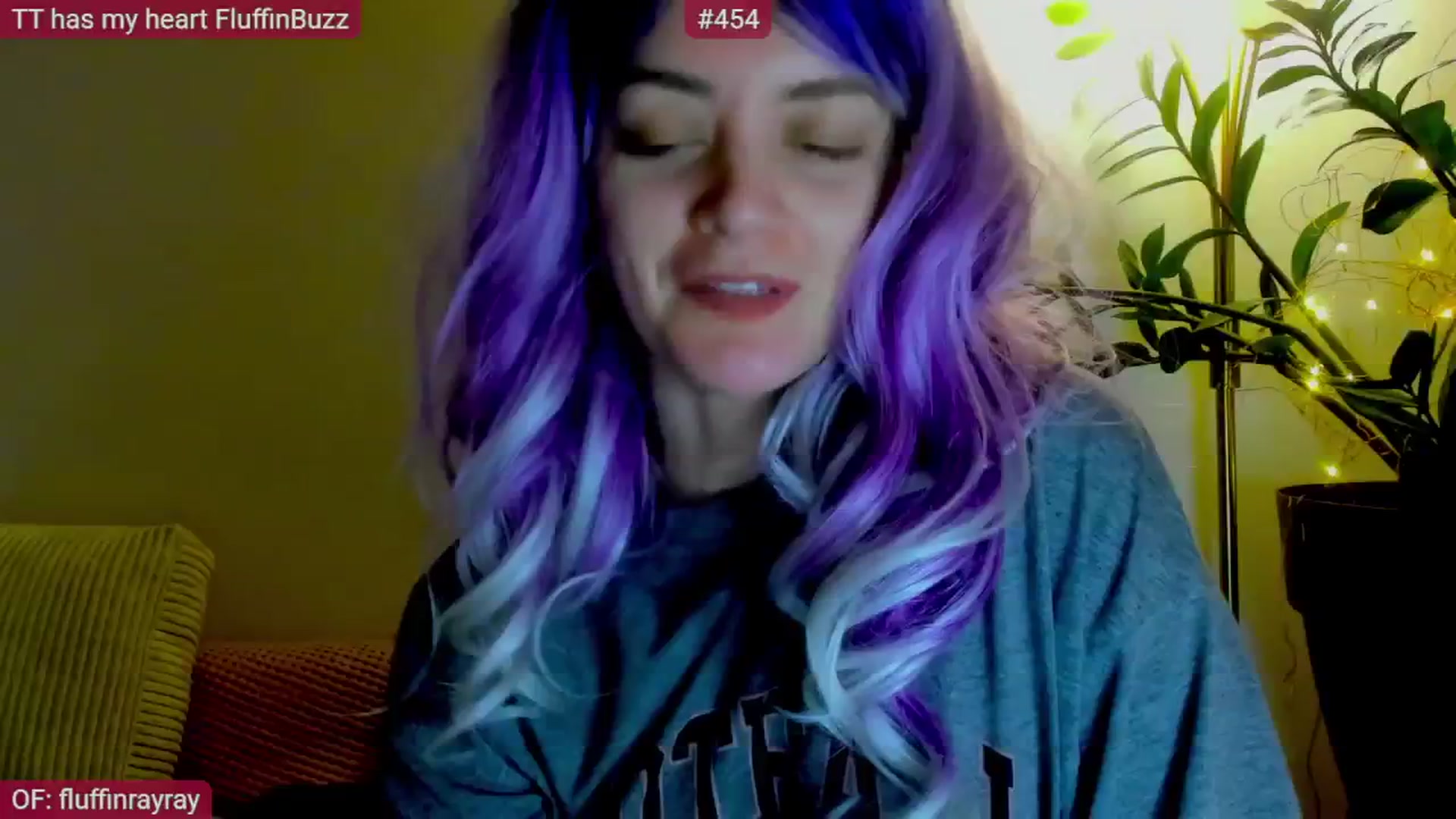 Gallery image thumbnail from FluffinRayRay's myfreecams stream on, 02/09/2026, 24:44 image 9 of 20