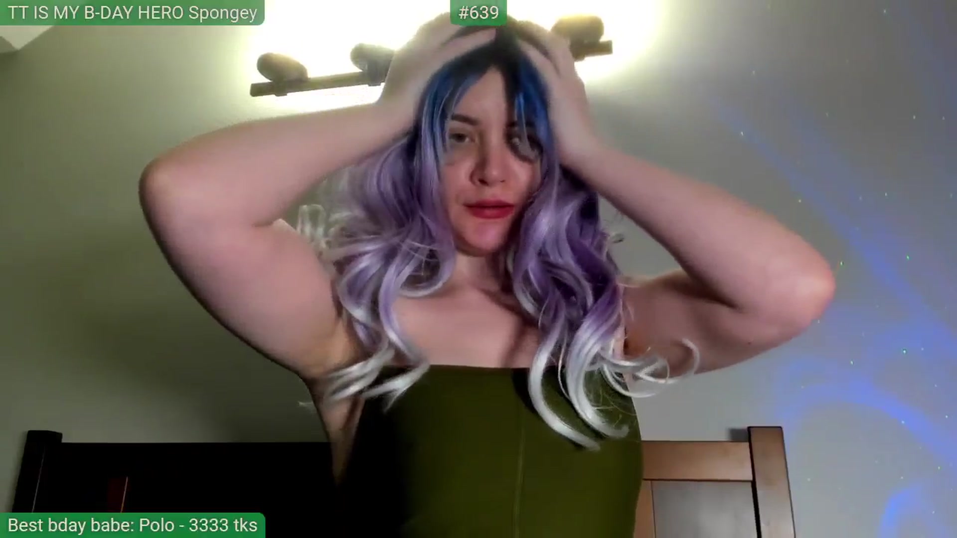 Gallery image thumbnail from FluffinRayRay's myfreecams stream on, 03/20/2026, 01:09 image 17 of 20
