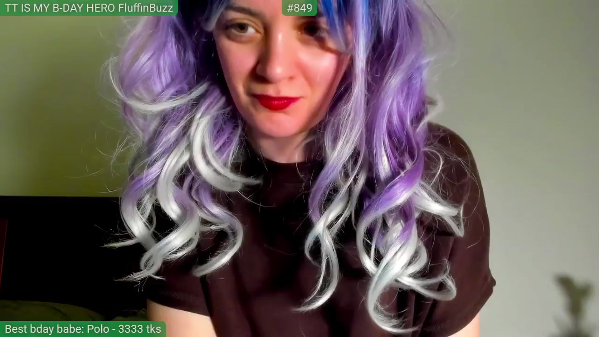 Gallery image thumbnail from FluffinRayRay's myfreecams stream on, 03/31/2026, 24:19 image 6 of 20