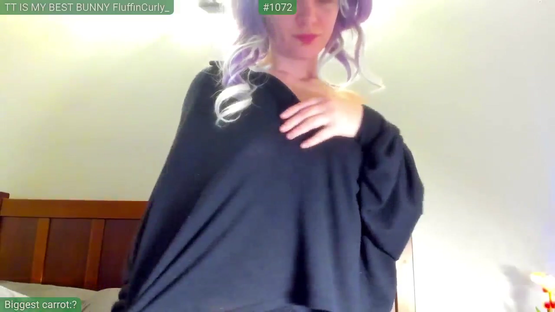 Gallery image thumbnail from FluffinRayRay's myfreecams stream on, 04/04/2026, 24:24 image 16 of 20