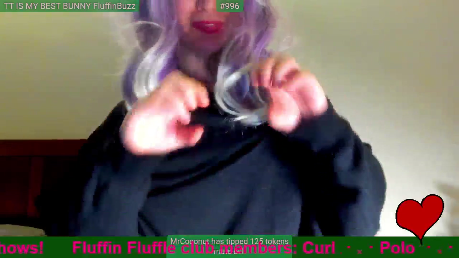 Gallery image thumbnail from FluffinRayRay's myfreecams stream on, 04/16/2026, 24:01 image 18 of 20