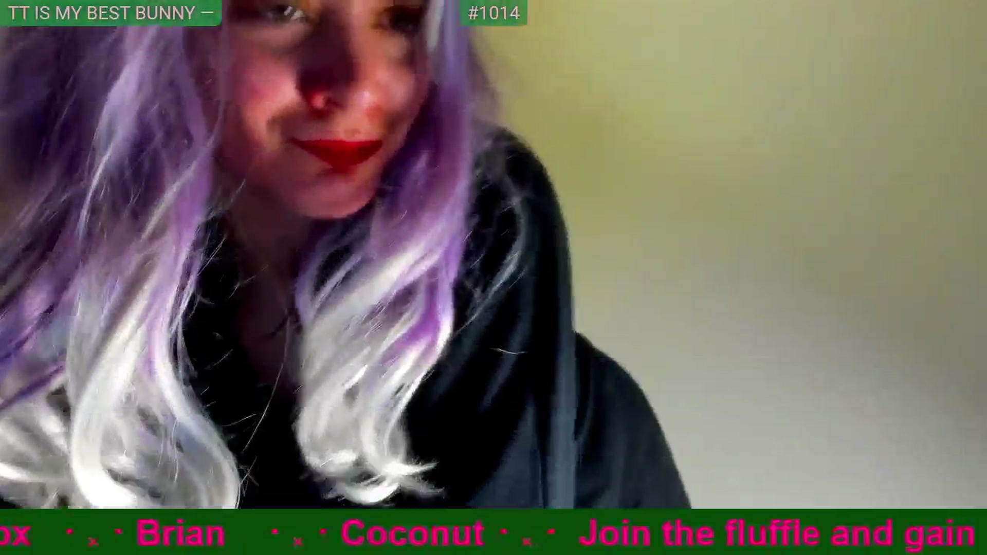 Gallery image thumbnail from FluffinRayRay's myfreecams stream on, 04/16/2026, 24:01 image 5 of 20
