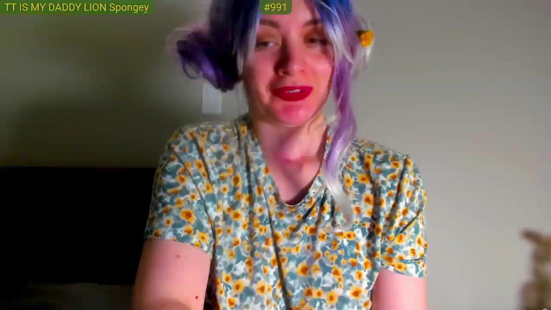 Gallery image thumbnail from FluffinRayRay's myfreecams stream on, 05/05/2026, 01:47 image 9 of 20