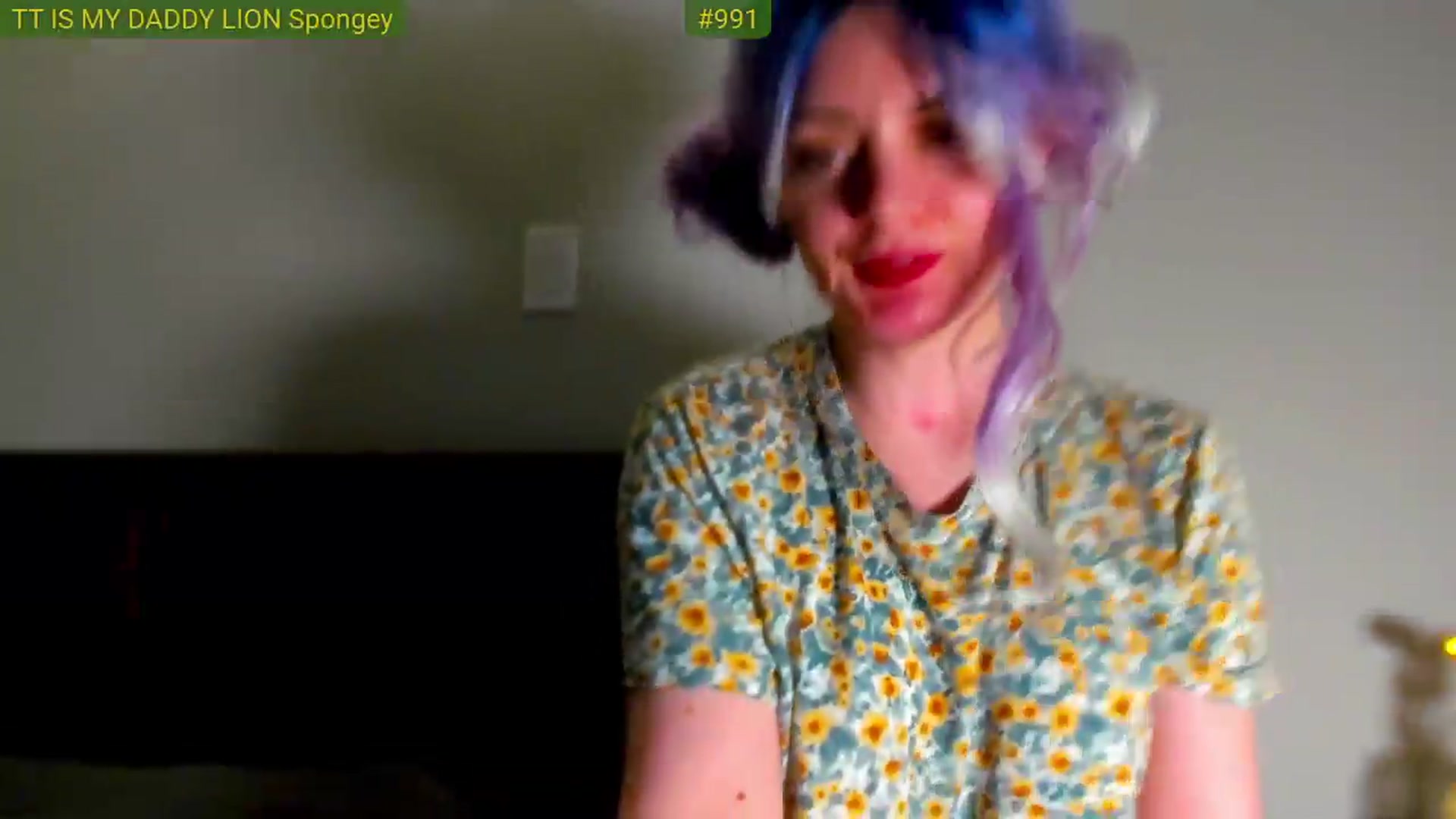 Gallery image thumbnail from FluffinRayRay's myfreecams stream on, 05/05/2026, 01:47 image 11 of 20