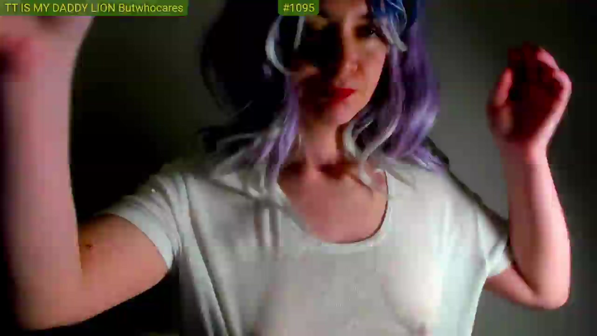 Gallery image thumbnail from FluffinRayRay's myfreecams stream on, 05/06/2026, 24:31 image 15 of 20