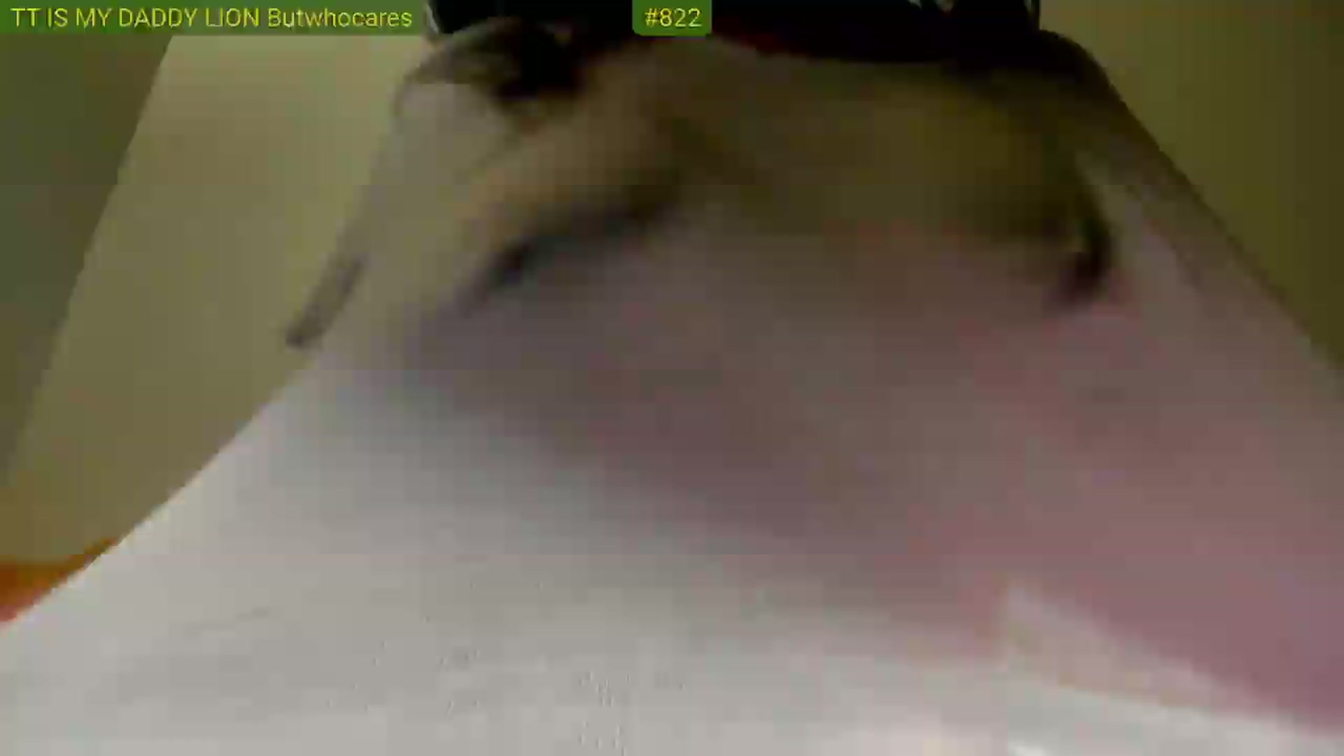 Gallery image thumbnail from FluffinRayRay's myfreecams stream on, 05/06/2026, 01:32 image 3 of 20