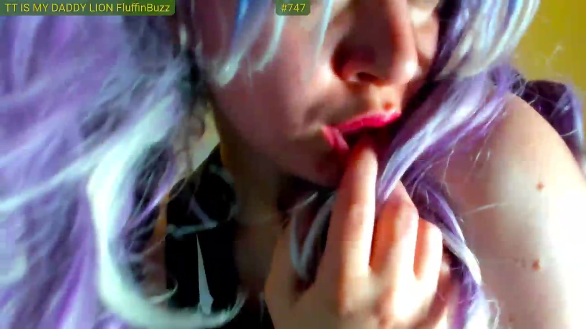 Gallery image thumbnail from FluffinRayRay's myfreecams stream on, 05/12/2026, 01:37 image 4 of 20