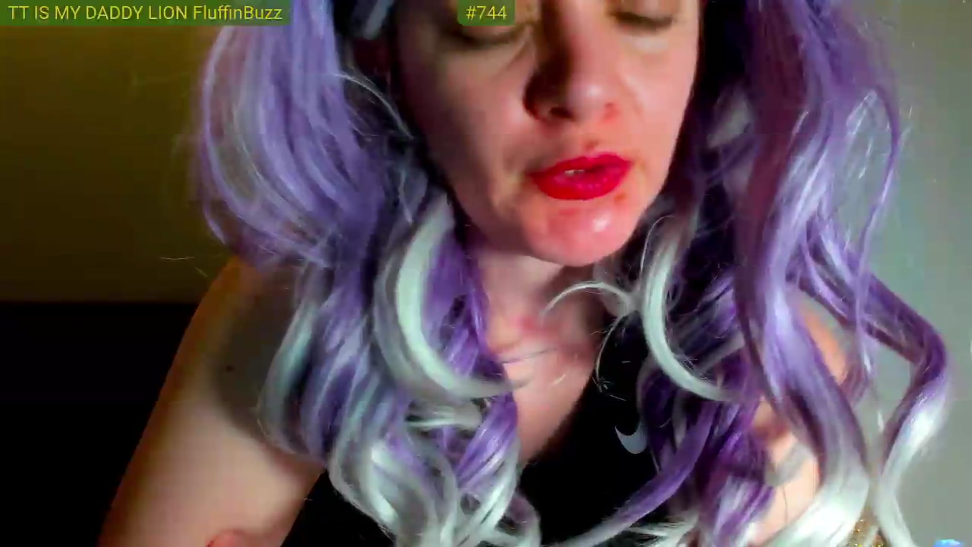 Gallery image thumbnail from FluffinRayRay's myfreecams stream on, 05/12/2026, 01:37 image 5 of 20