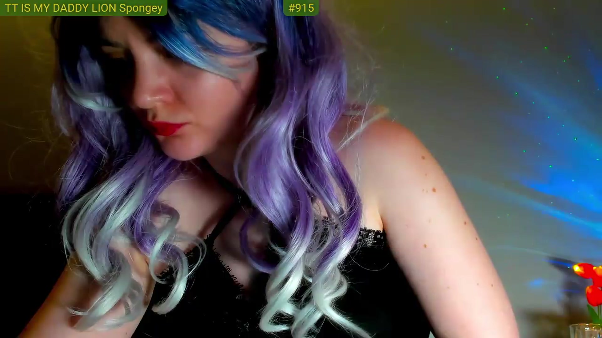 Gallery image thumbnail from FluffinRayRay's myfreecams stream on, 05/19/2026, 01:29 image 20 of 20
