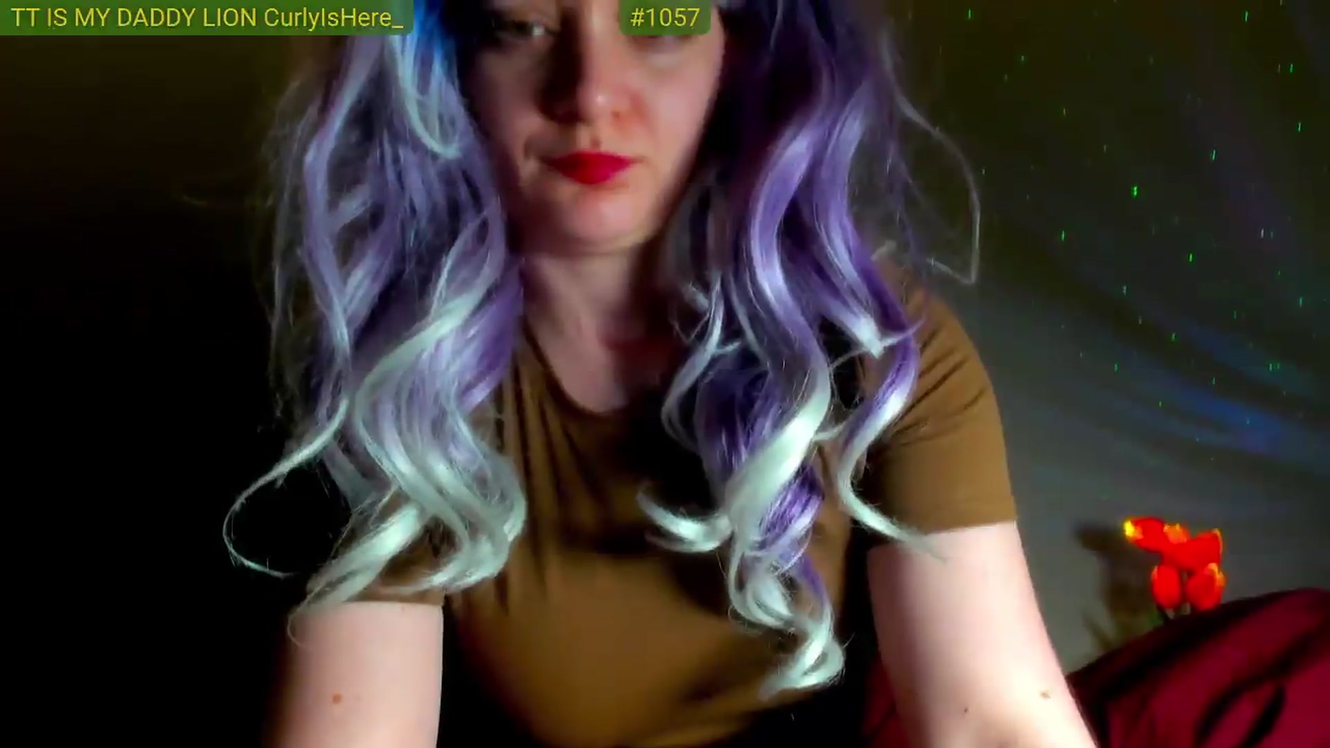 Gallery image thumbnail from FluffinRayRay's myfreecams stream on, 05/29/2026, 24:25 image 17 of 20