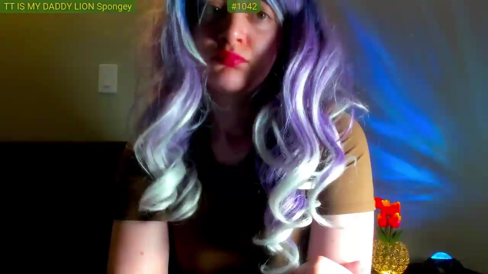 Gallery image thumbnail from FluffinRayRay's myfreecams stream on, 05/29/2026, 01:56 image 8 of 20