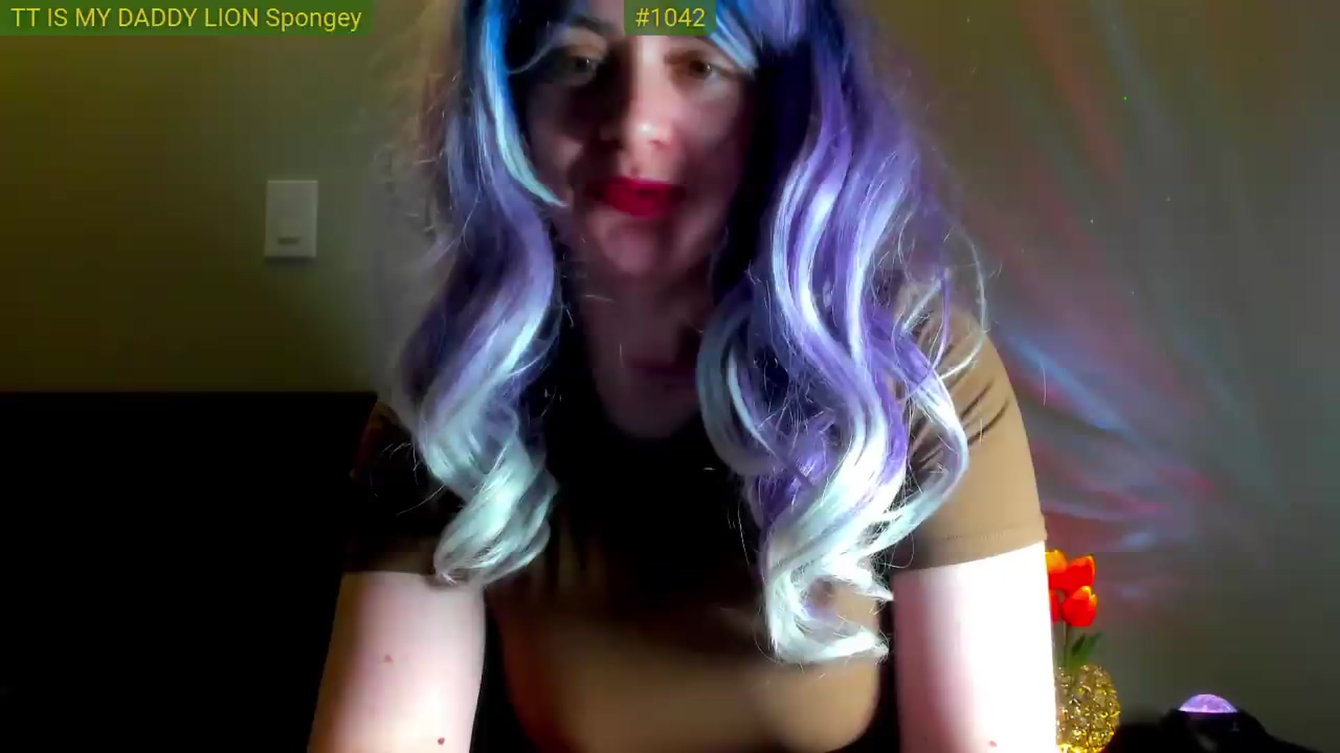 Gallery image thumbnail from FluffinRayRay's myfreecams stream on, 05/29/2026, 01:56 image 15 of 20
