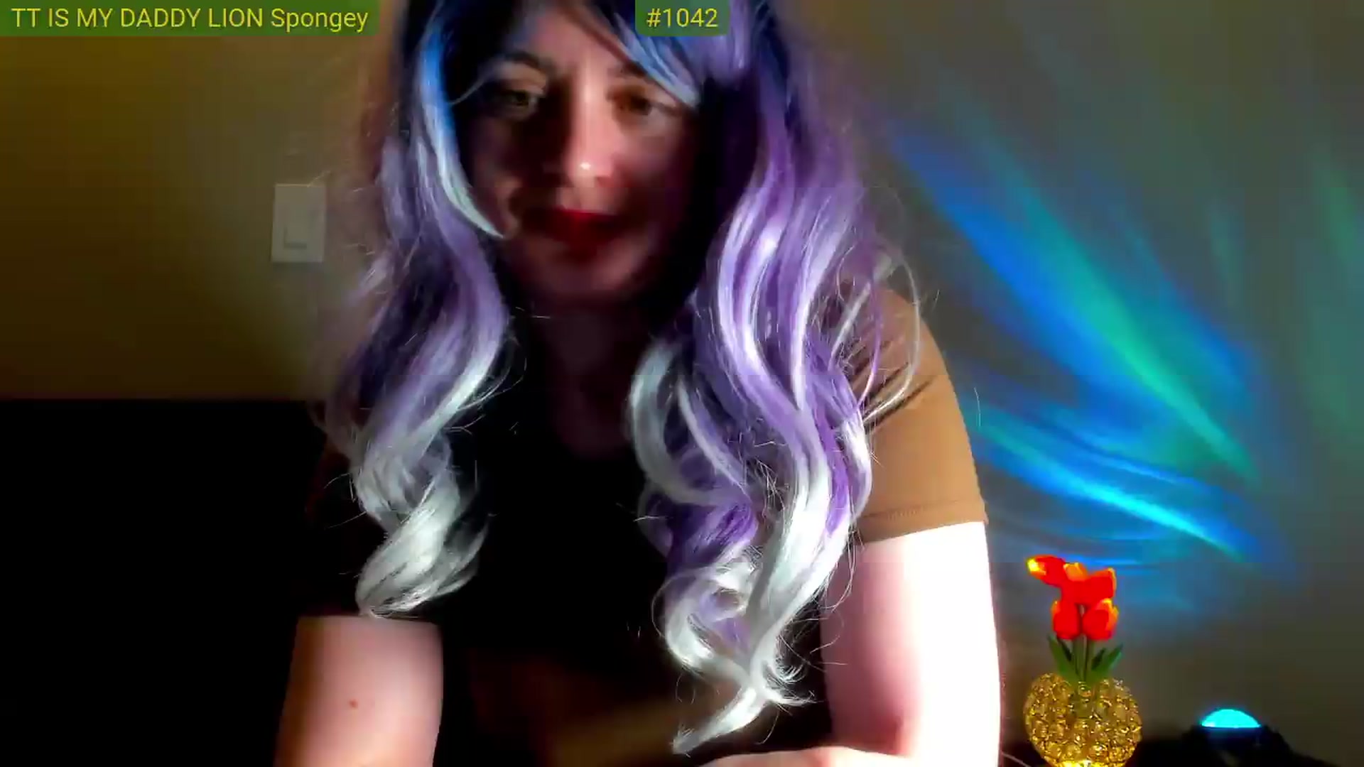 Gallery image thumbnail from FluffinRayRay's myfreecams stream on, 05/29/2026, 01:56 image 12 of 20