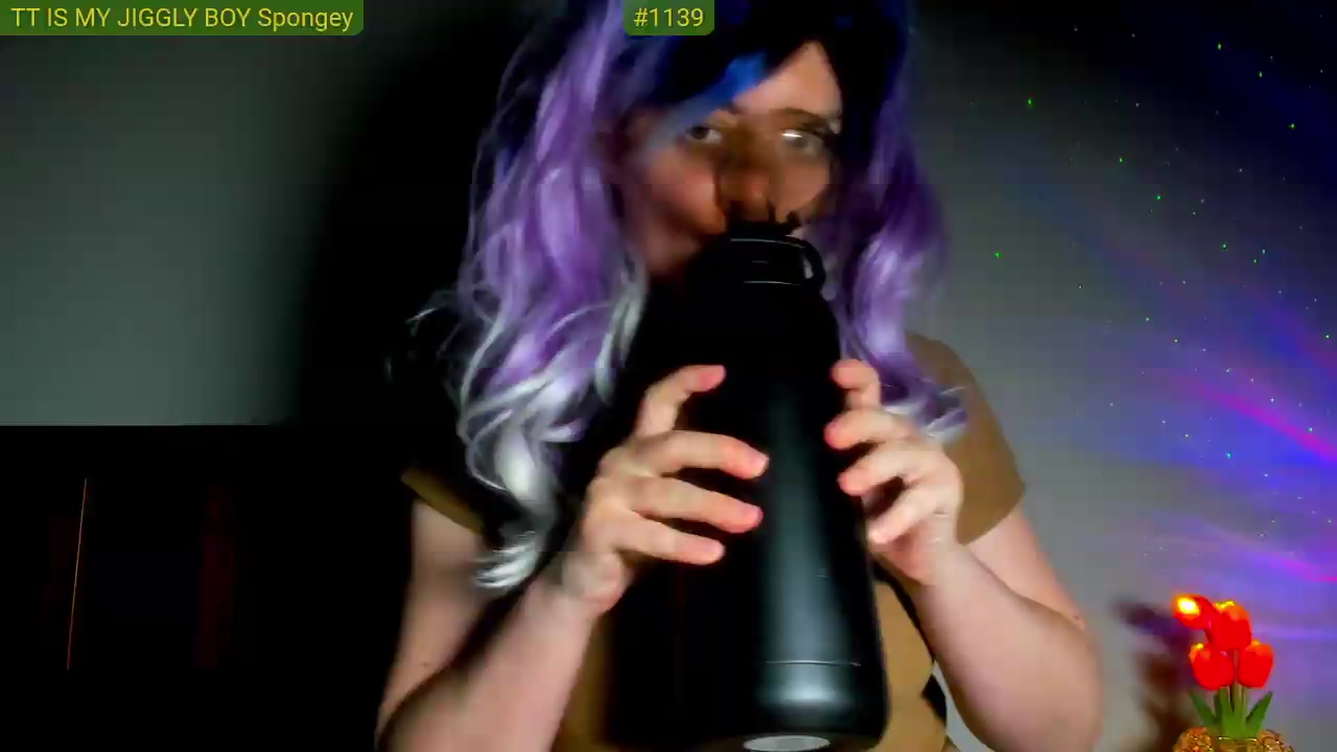 Gallery image thumbnail from FluffinRayRay's myfreecams stream on, 06/05/2026, 01:02 image 9 of 20