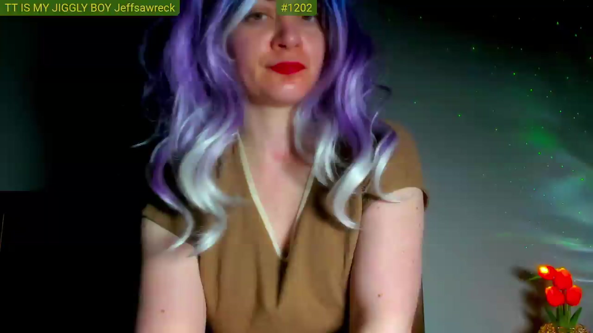 Gallery image thumbnail from FluffinRayRay's myfreecams stream on, 06/05/2026, 01:02 image 2 of 20